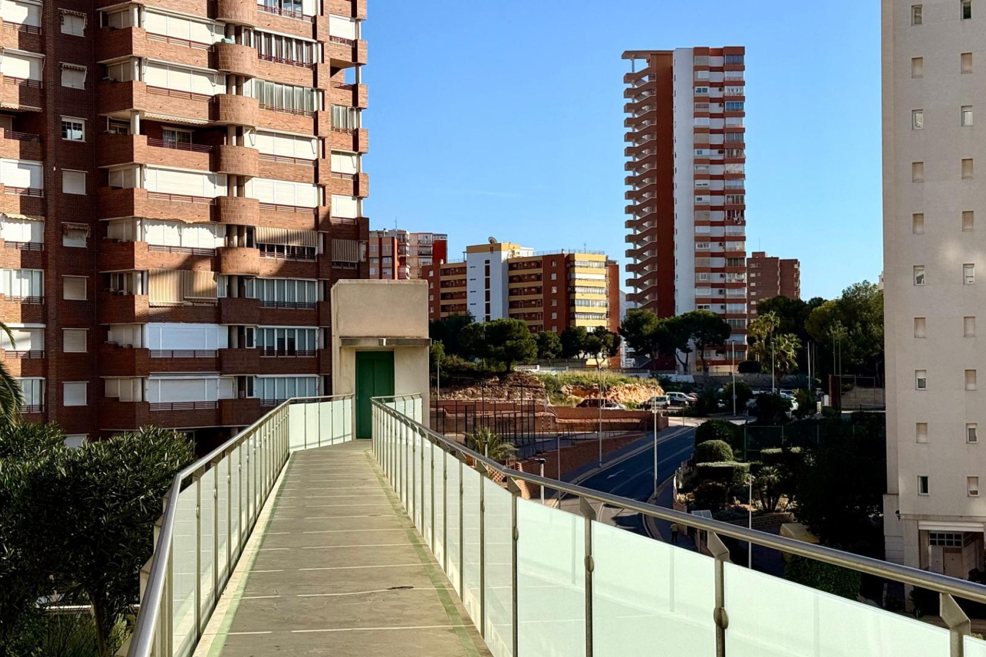 Resale - Apartment  - Benidorm - Playa de Poniente