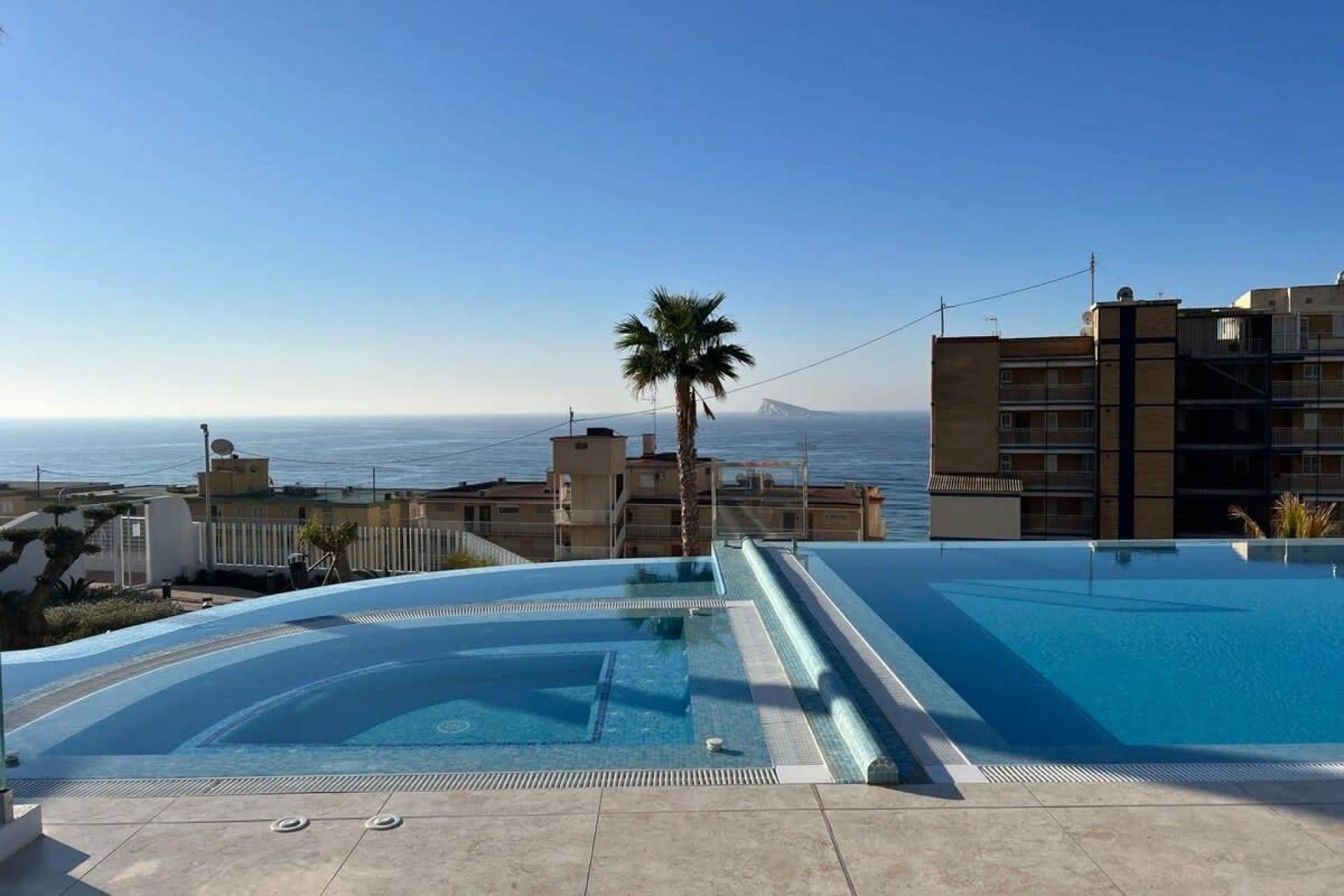 Resale - Apartment  - Benidorm - Playa de Poniente