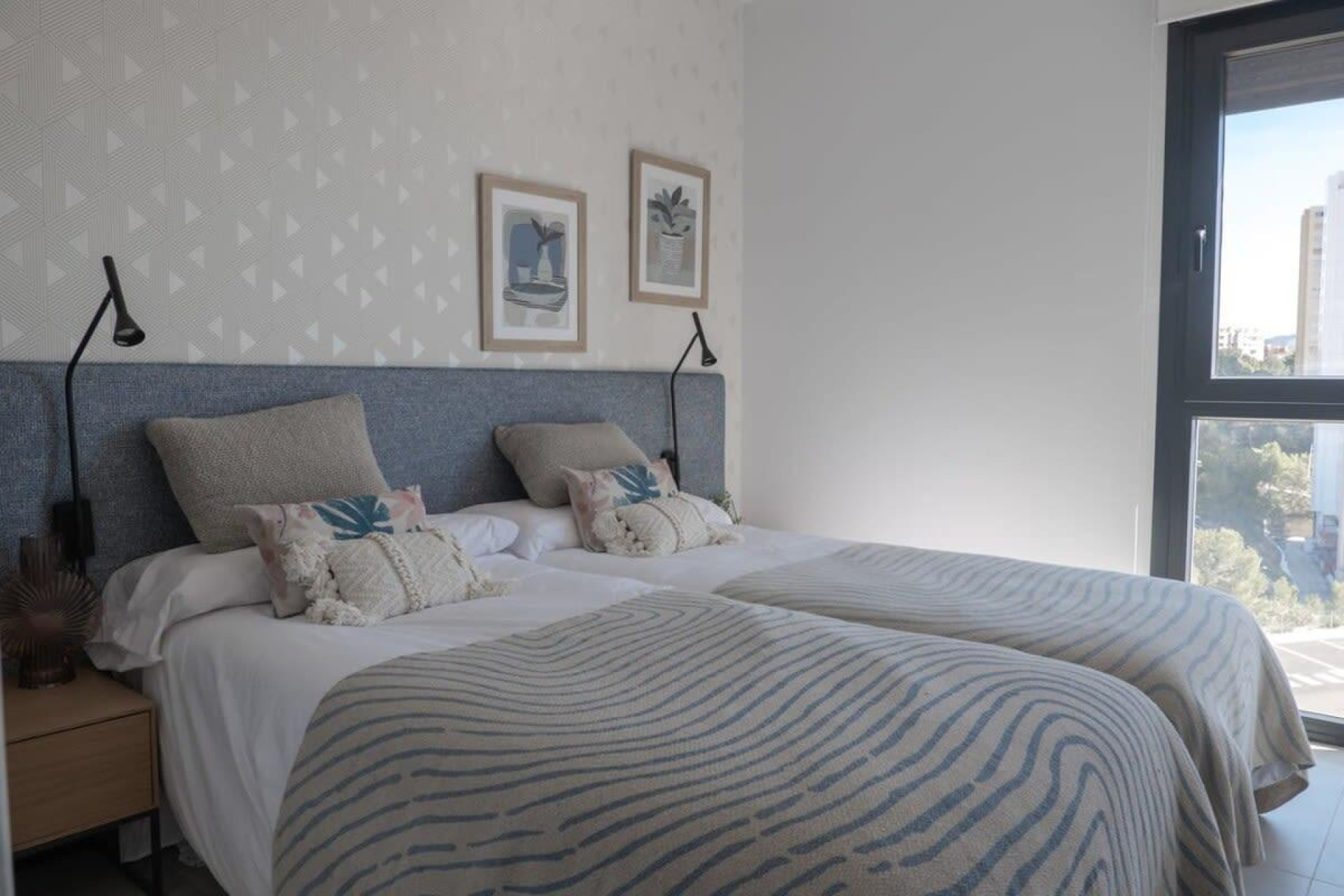 Resale - Apartment  - Benidorm - Playa de Poniente