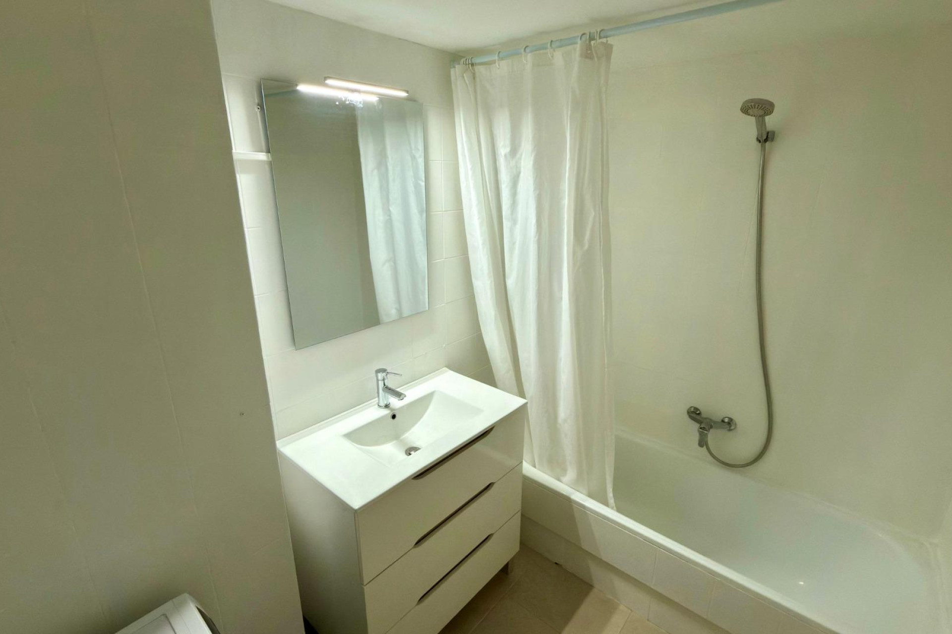 Resale - Apartment  - Benidorm - Playa de Poniente