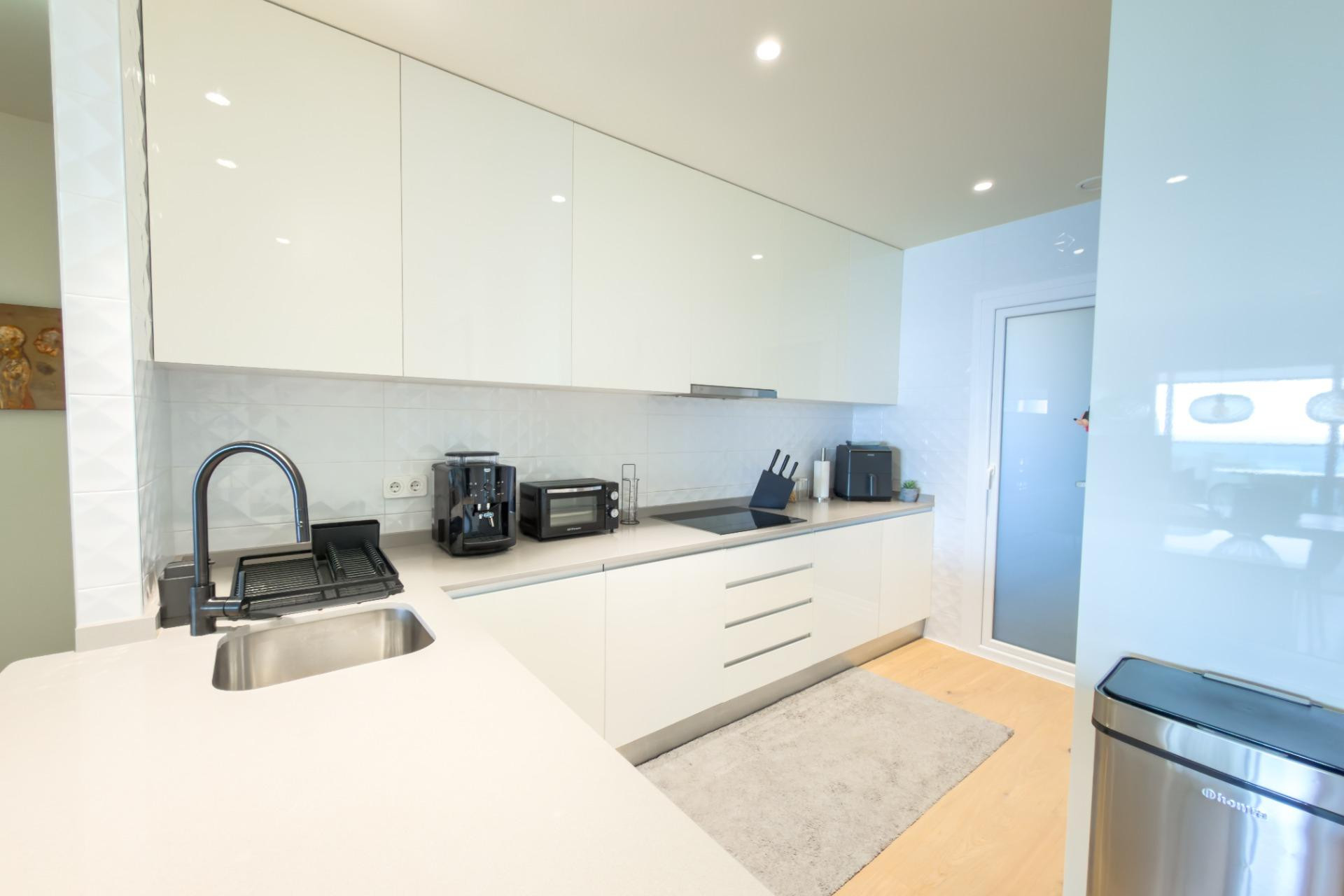 Resale - Apartment  - Benidorm - Playa de Poniente