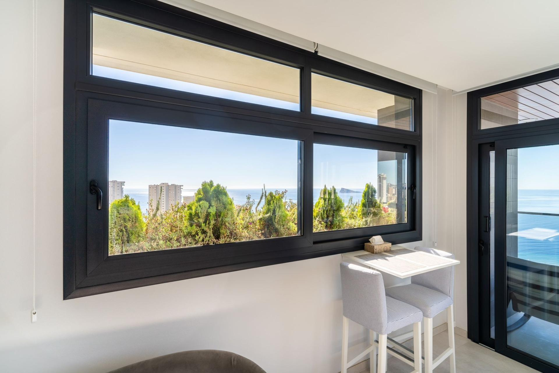 Resale - Apartment  - Benidorm - Playa de Poniente