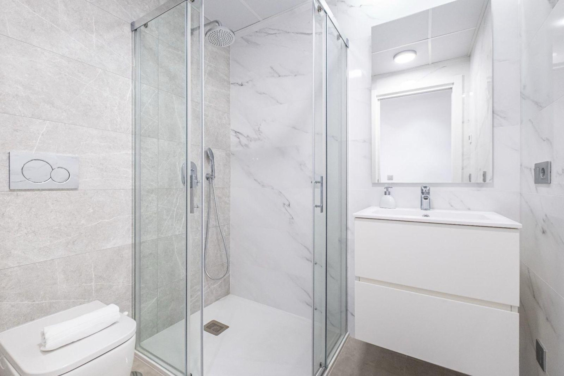 Resale - Apartment  - Benidorm - Playa de Poniente