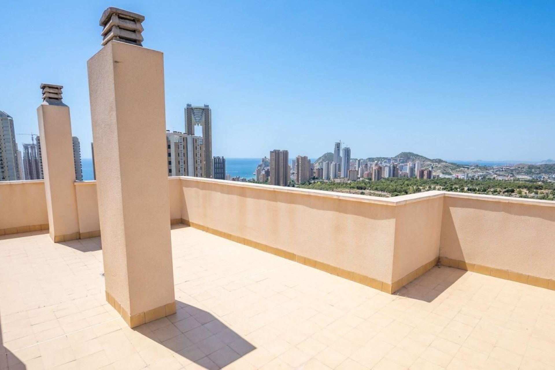 Resale - Apartment  - Benidorm - Poniente