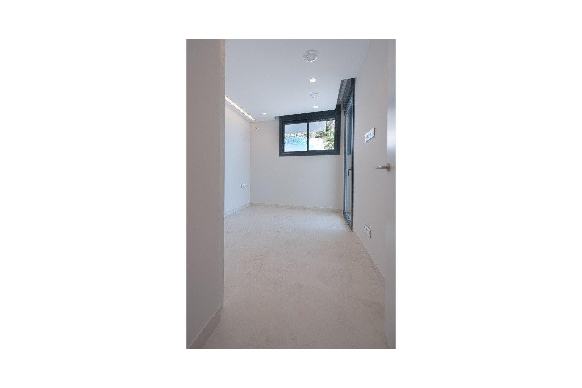 Resale - Apartment  - Benidorm - Poniente