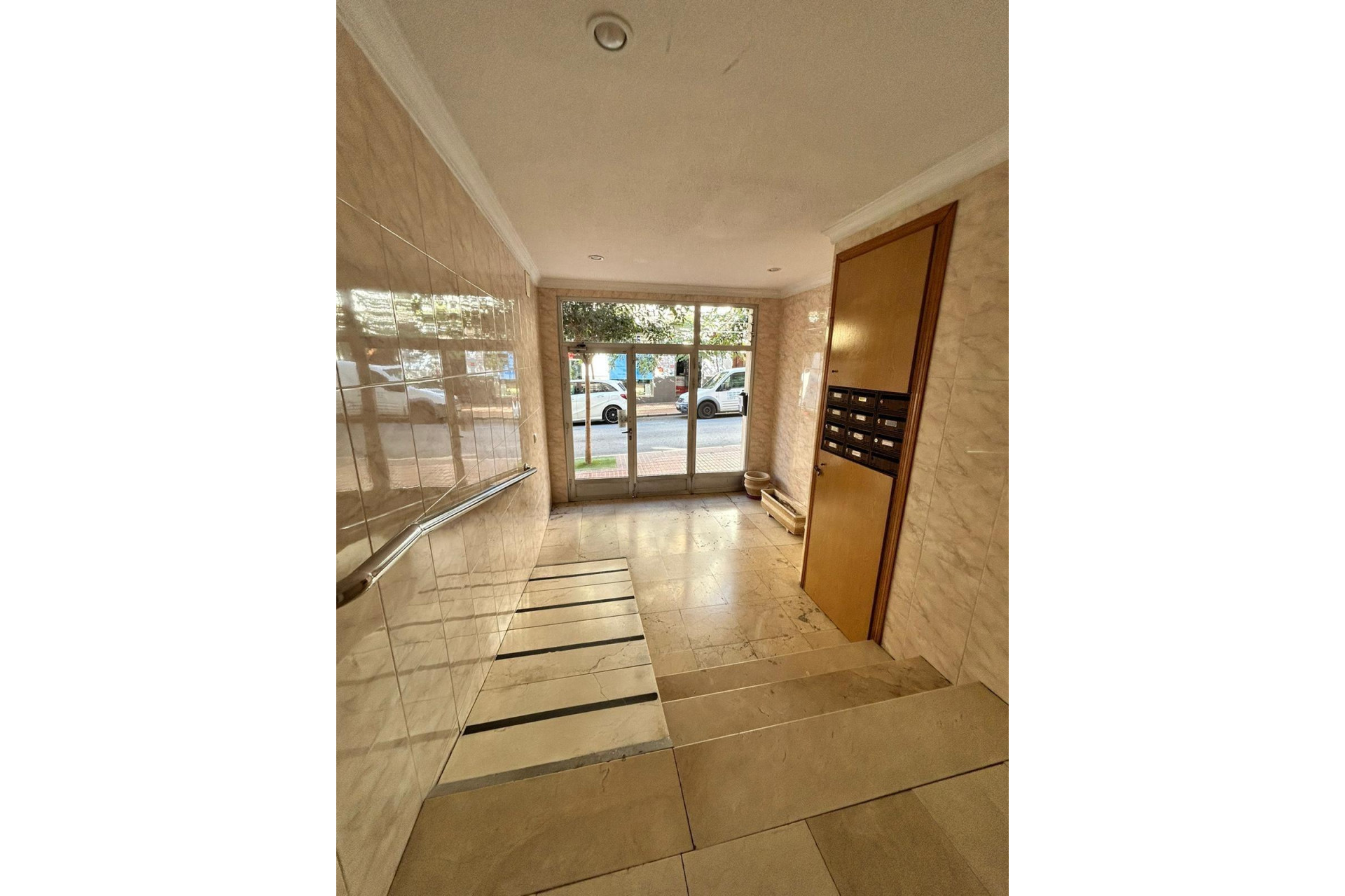 Resale - Apartment  - Benidorm - Poniente