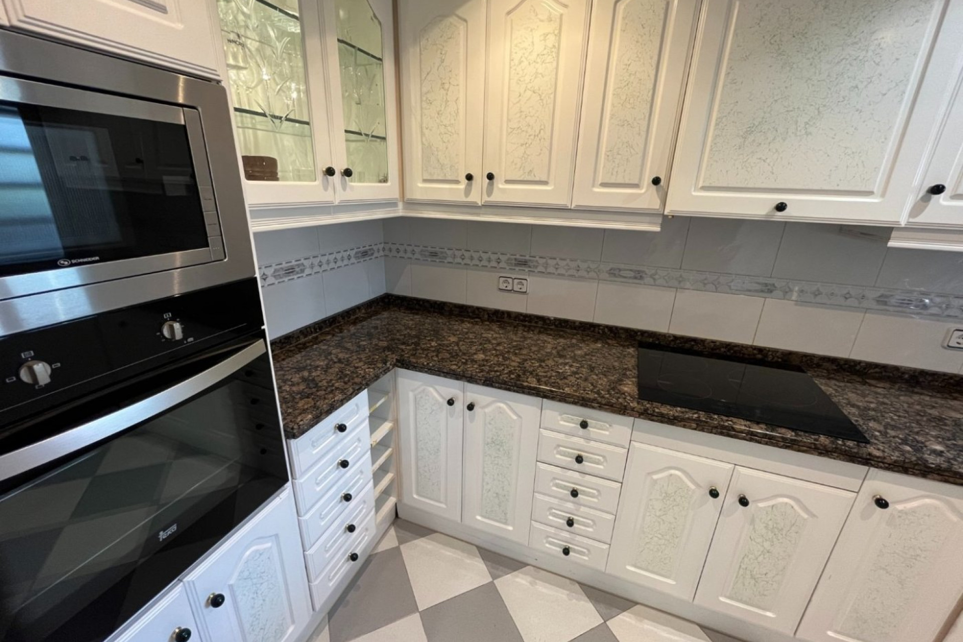 Resale - Apartment  - Benidorm - Poniente