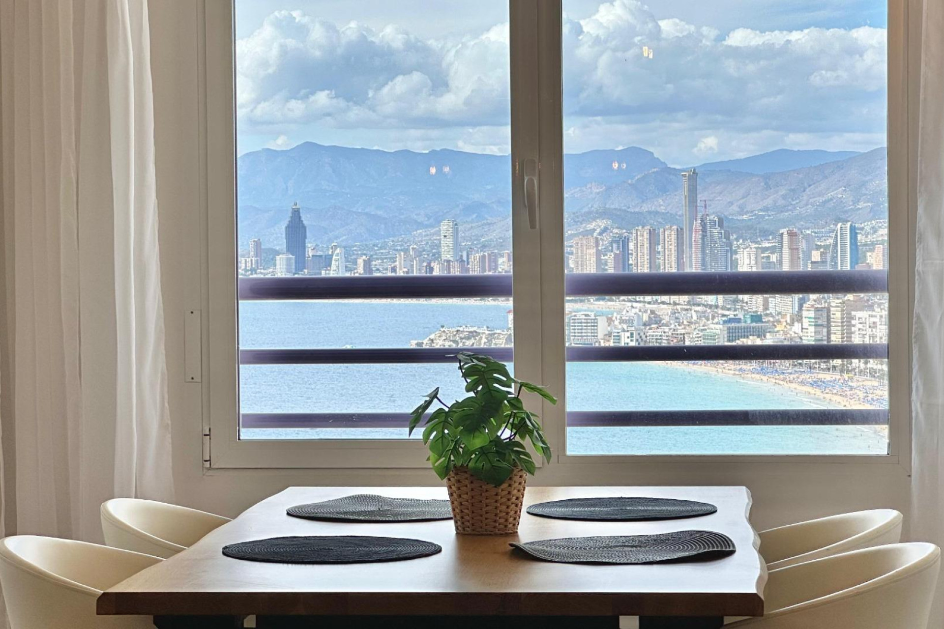 Resale - Apartment  - Benidorm - Rincon de Loix Cruz