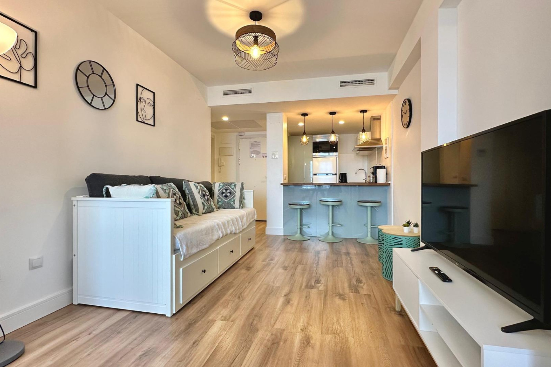 Resale - Apartment  - Benidorm - Rincon de Loix Cruz