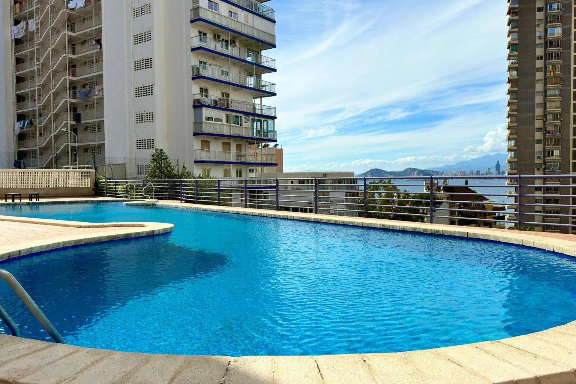 Resale - Apartment  - Benidorm - Rincon de Loix Cruz