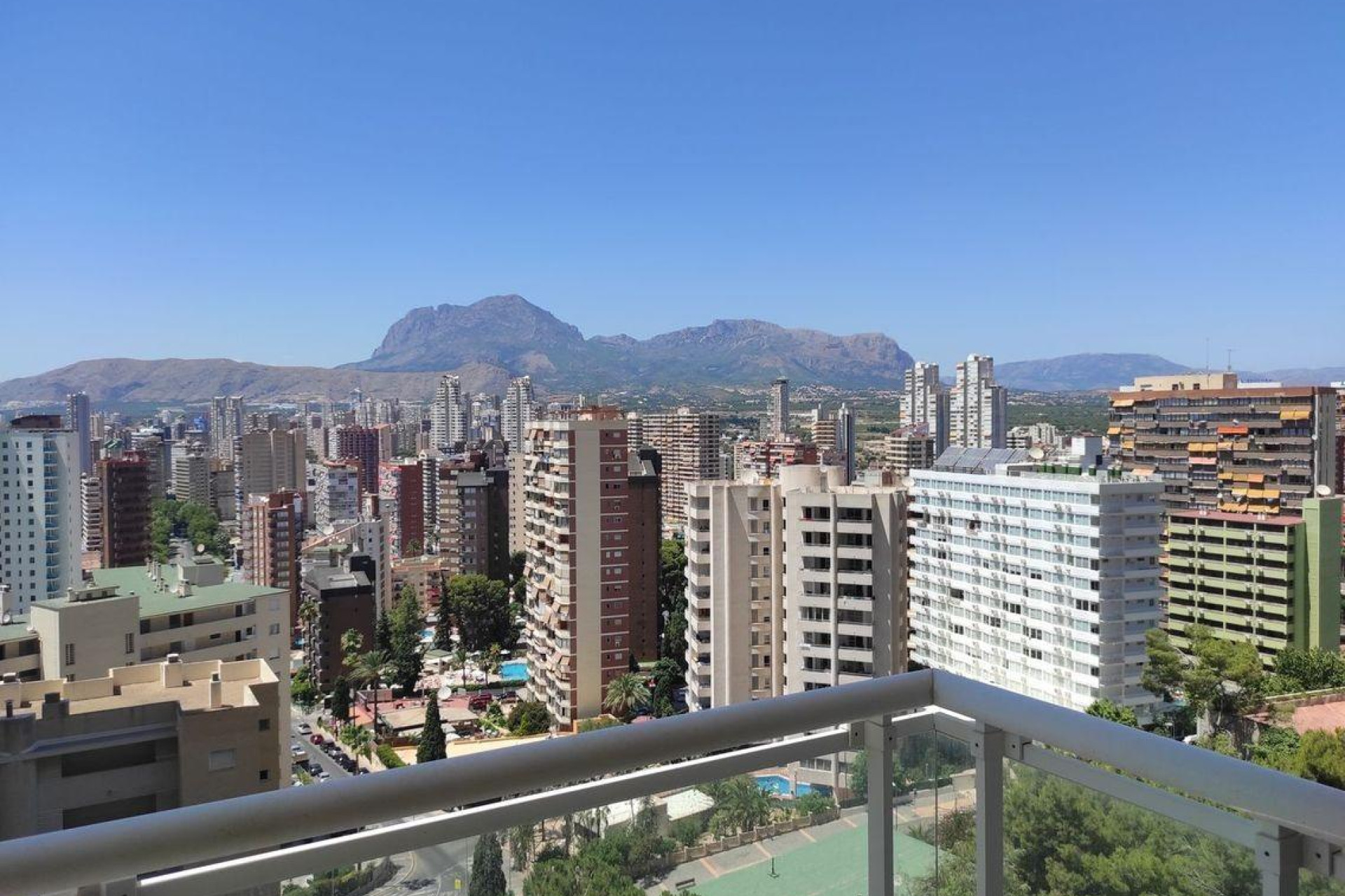 Resale - Apartment  - Benidorm - Rincon de Loix Cruz