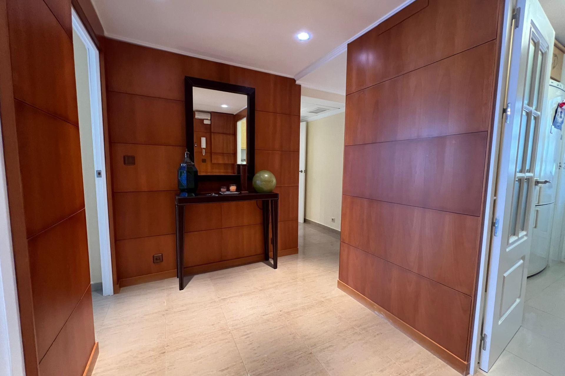 Resale - Apartment  - Benidorm - Rincon de Loix Cruz