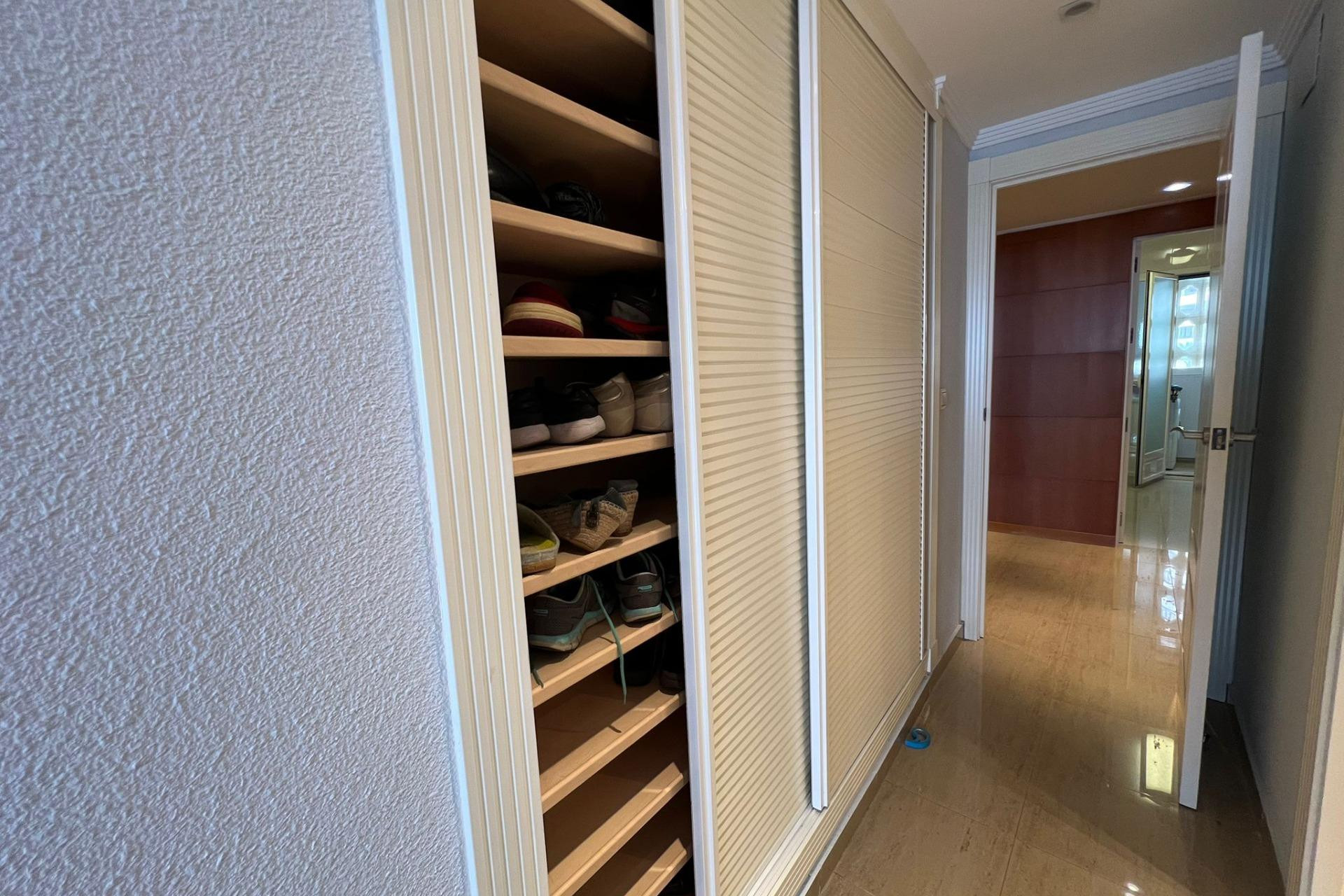 Resale - Apartment  - Benidorm - Rincon de Loix Cruz