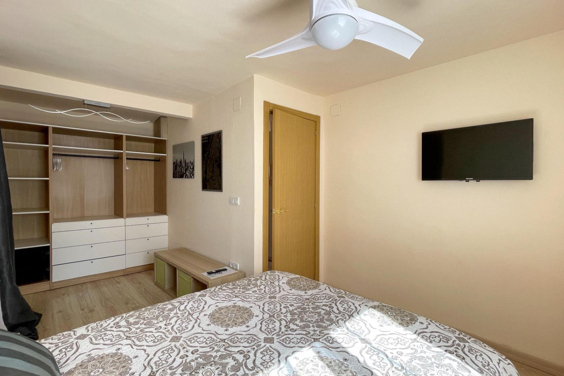 Resale - Apartment  - Benidorm - Rincón de Loix