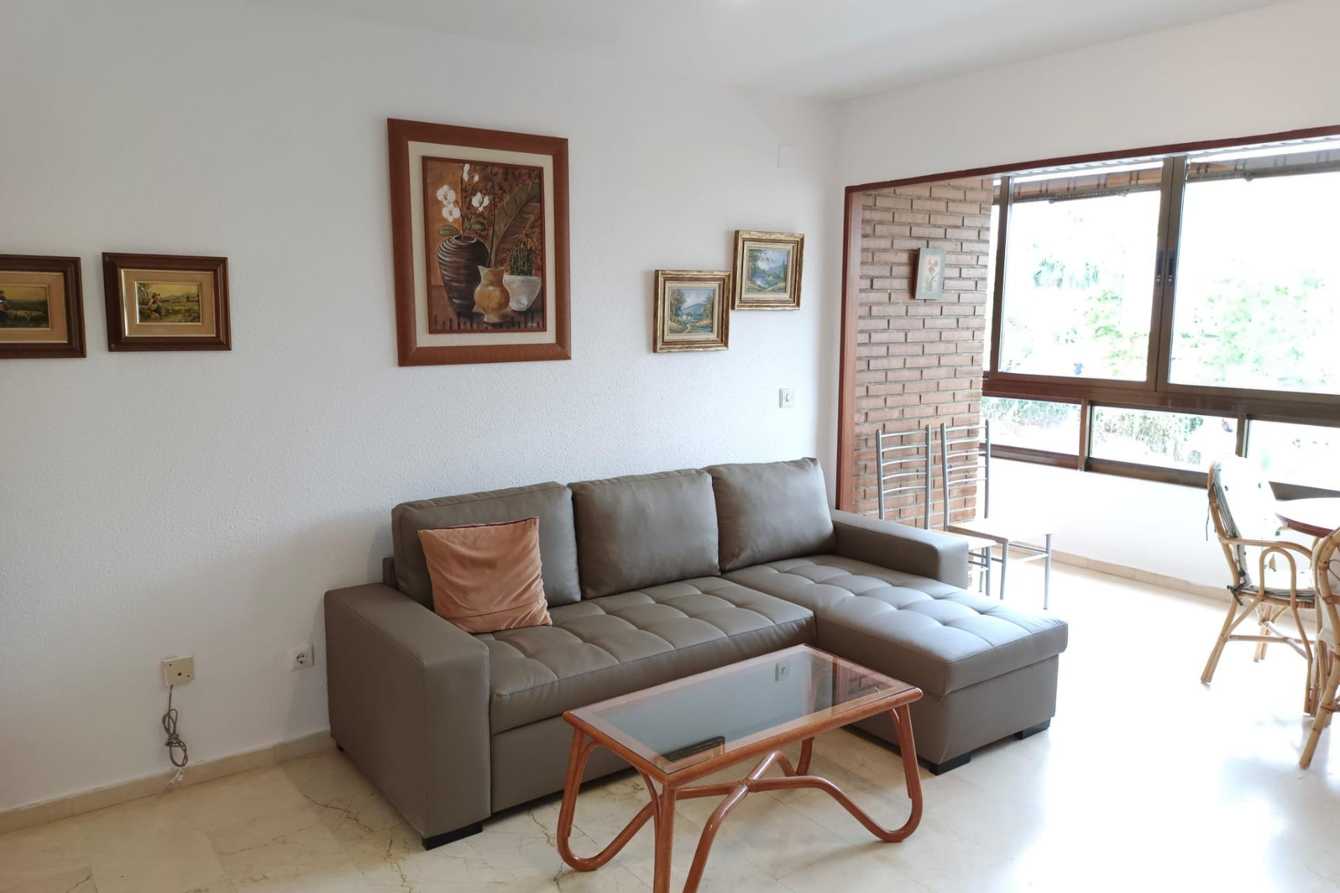 Resale - Apartment  - Benidorm - Zona Sierra Helada