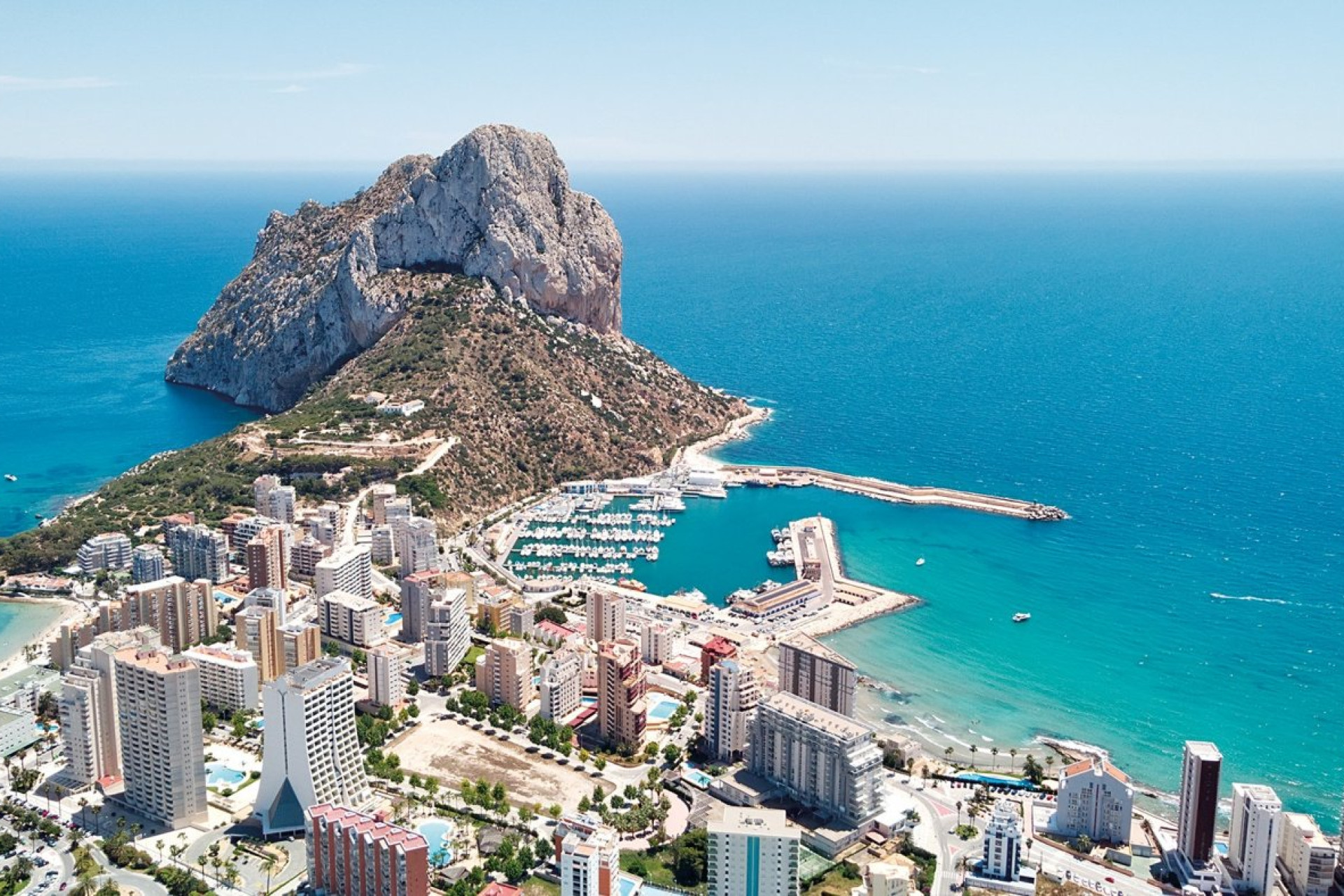 Resale - Apartment  - Calpe - Avd. Europa