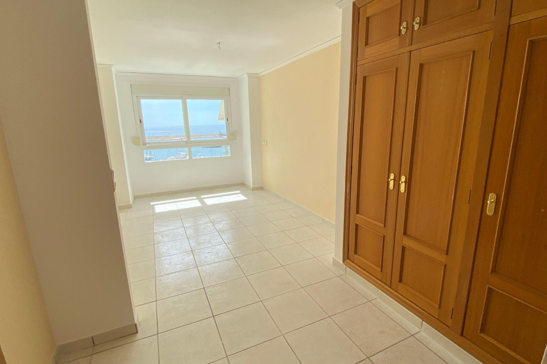 Resale - Apartment  - Calpe - Ifach