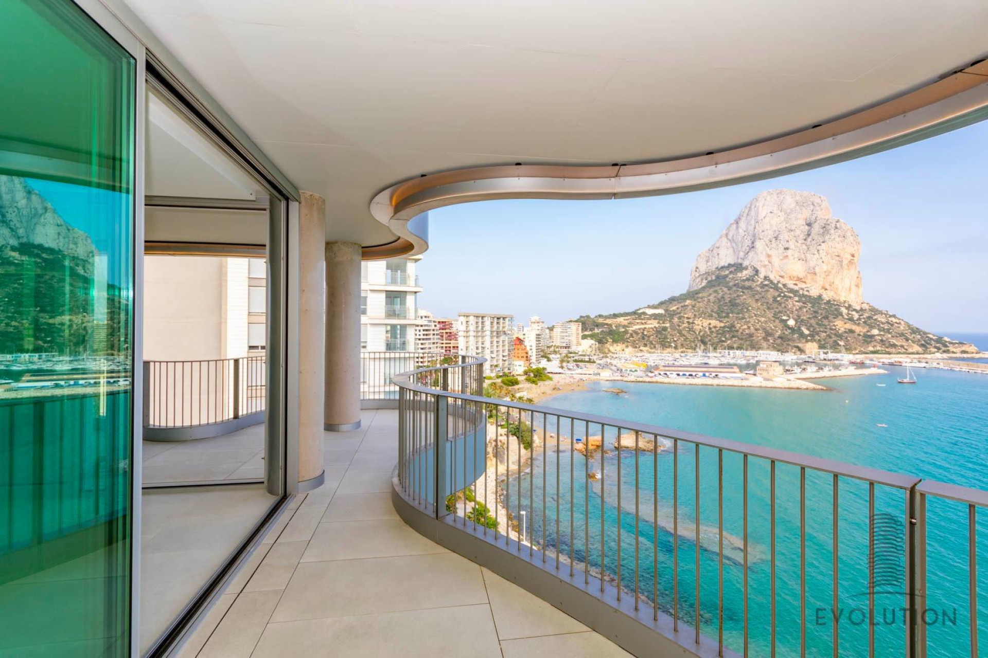 Resale - Apartment  - Calpe - Playa De Arenal