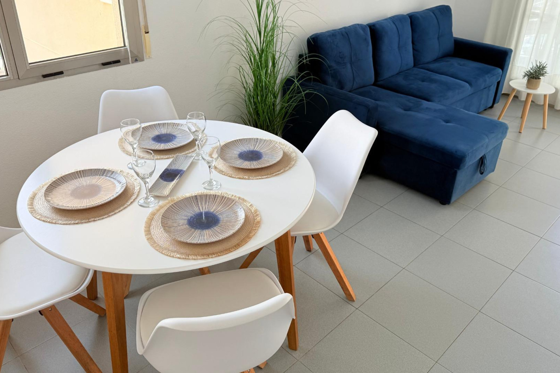 Resale - Apartment  - Calpe - Playa de Fossa-Levante