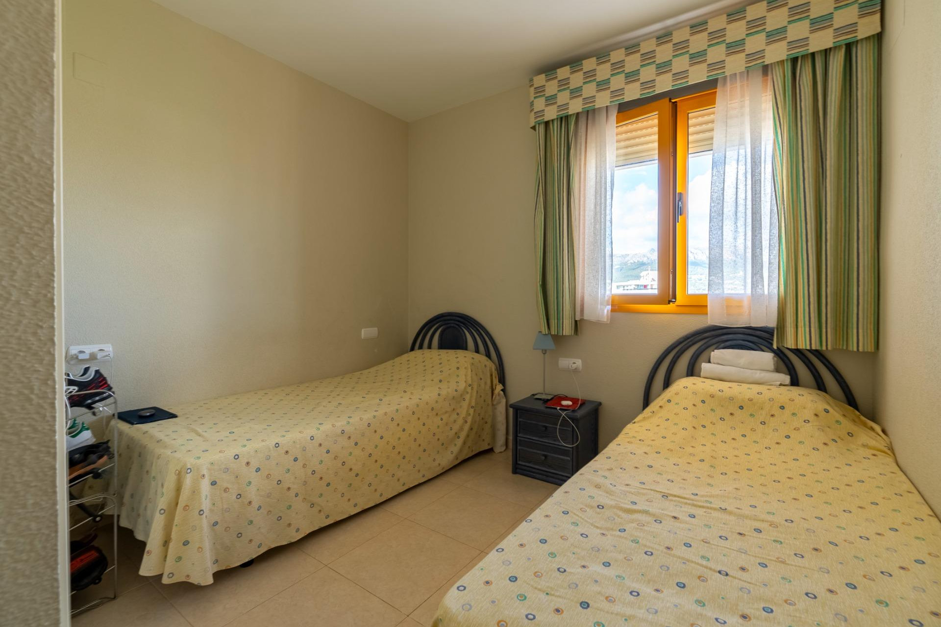 Resale - Apartment  - Calpe - Playa De La Fossa