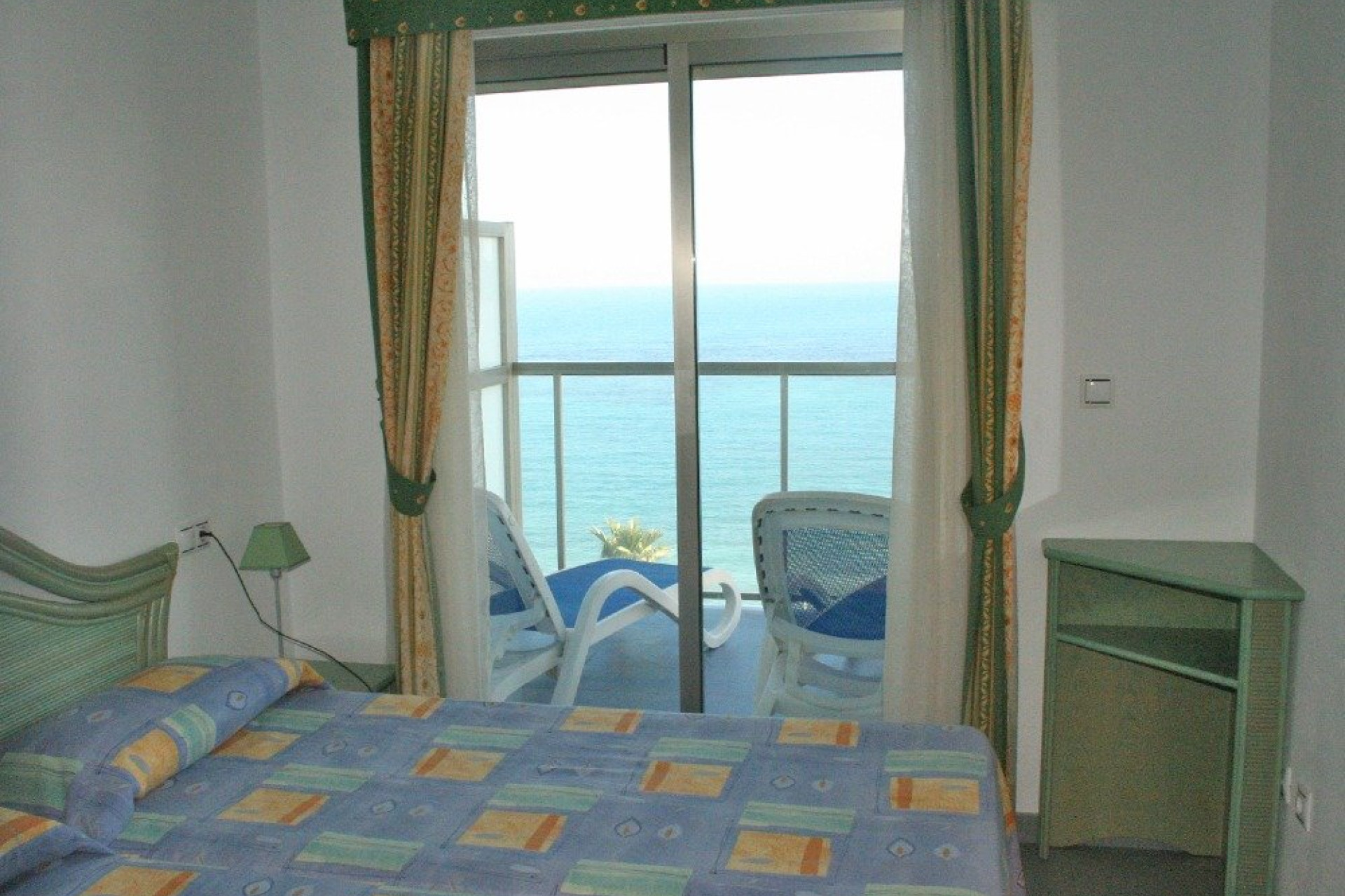 Resale - Apartment  - Calpe - Playa De La Fossa