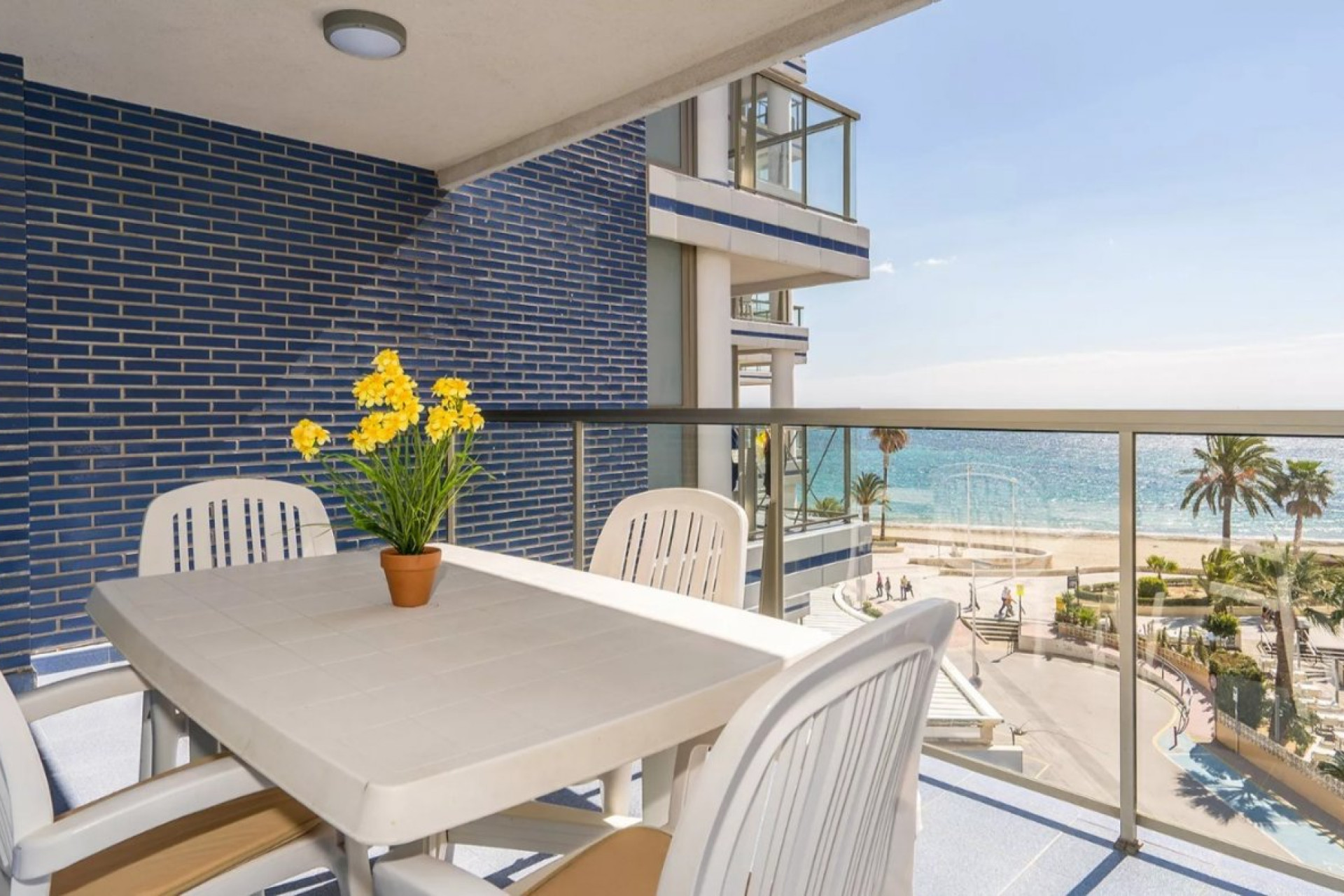 Resale - Apartment  - Calpe - Playa De La Fossa