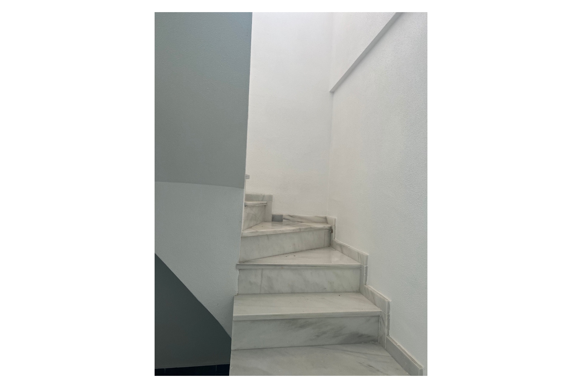 Resale - Apartment  - Calpe - Zona Levante - Playa Fossa
