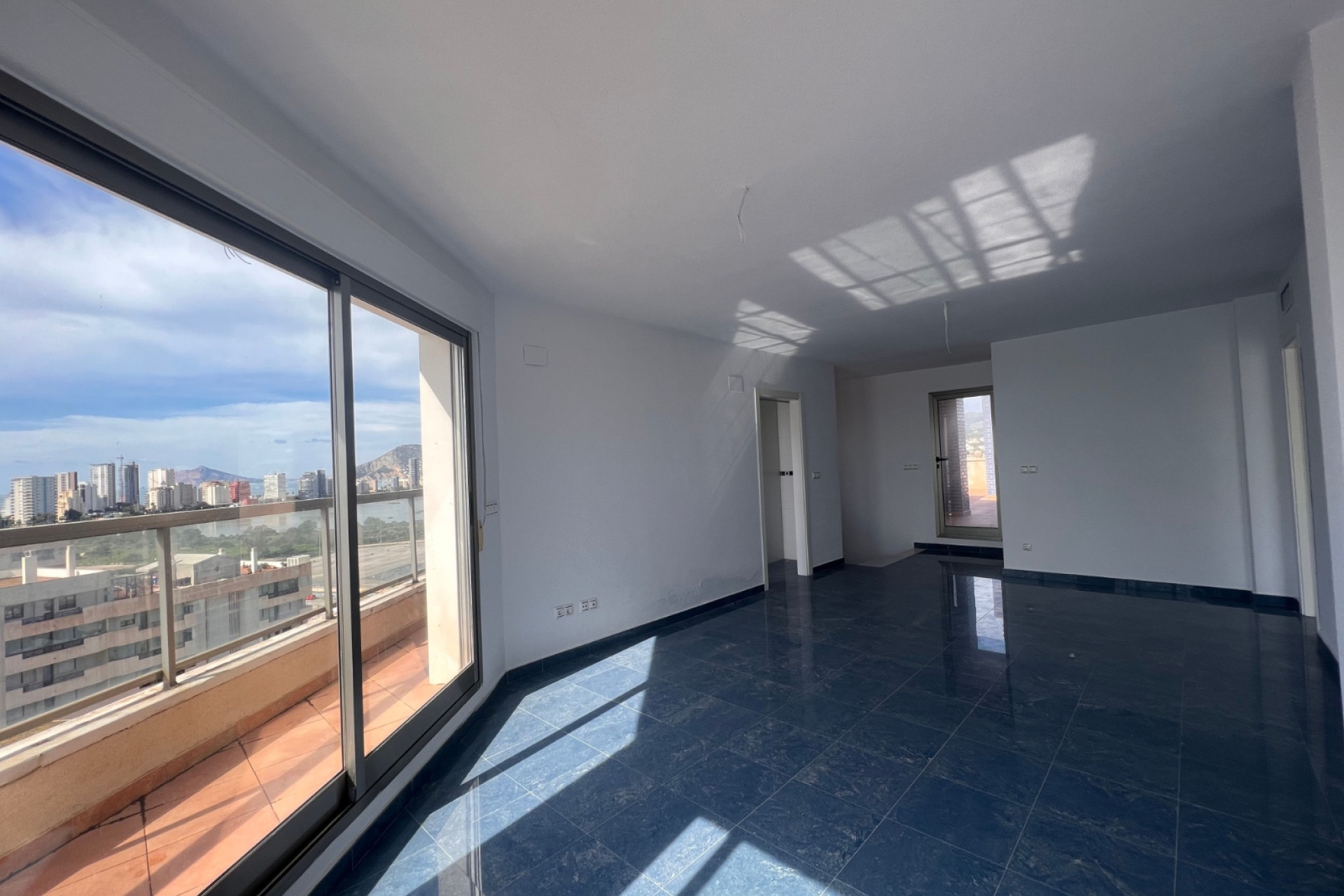Resale - Apartment  - Calpe - Zona Levante - Playa Fossa