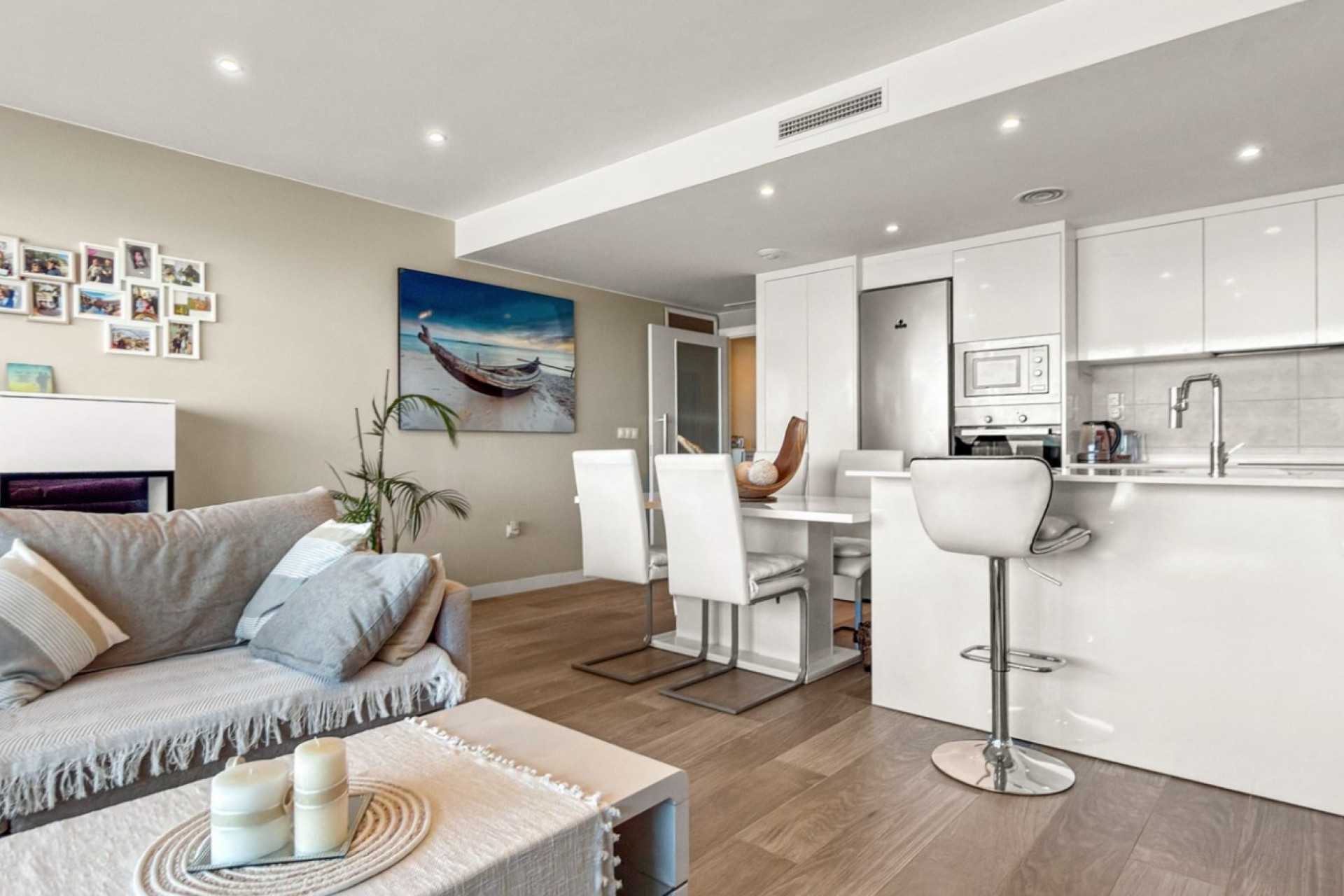 Resale - Apartment  - Cartagena - Playa Honda-Playa Paraíso