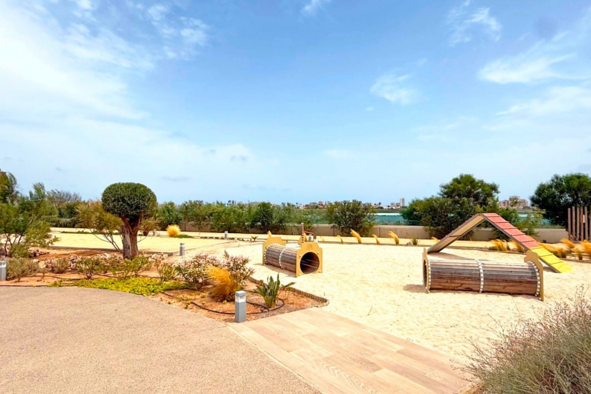 Resale - Apartment  - Cartagena - Playa Honda-Playa Paraíso