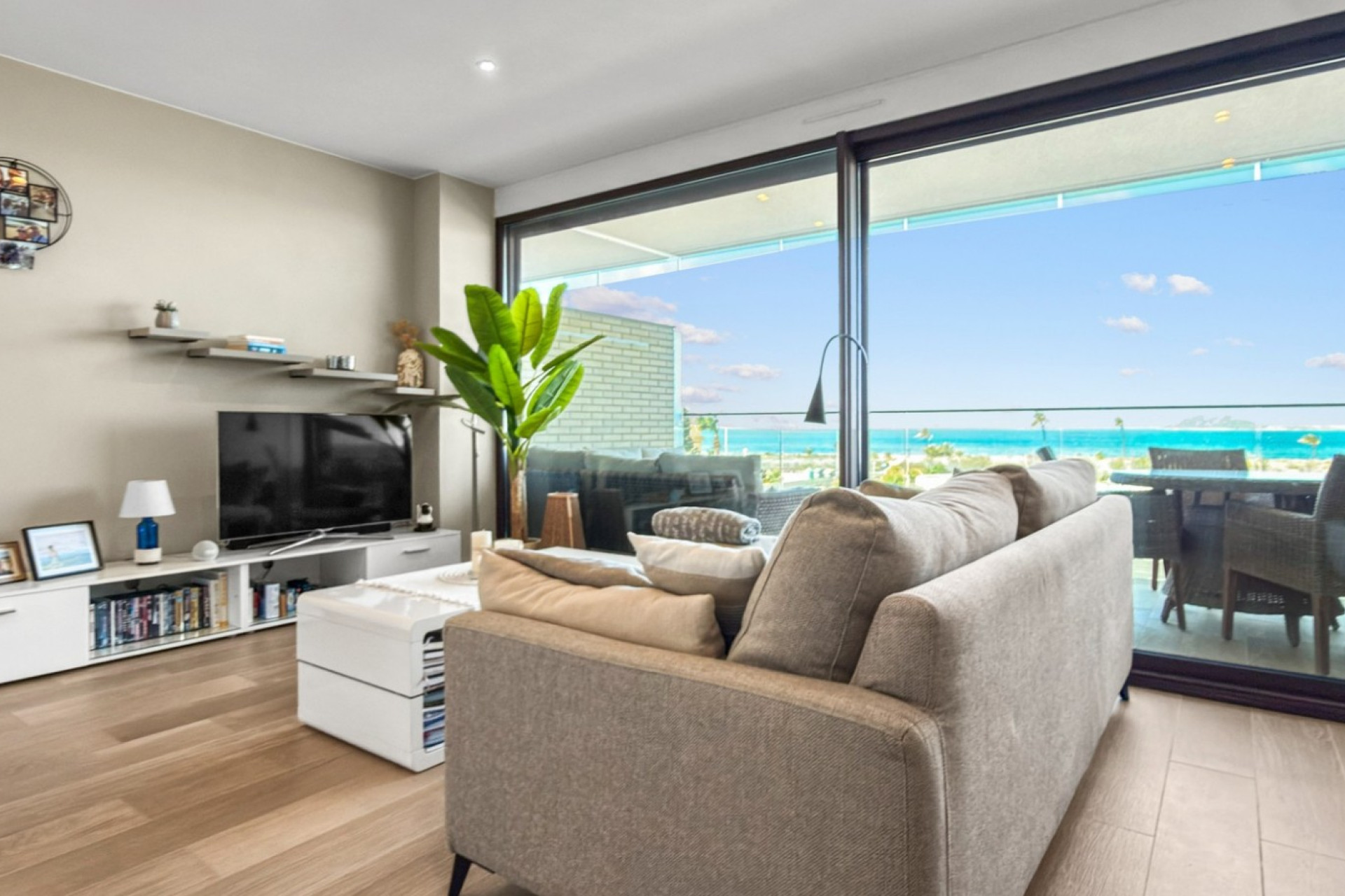 Resale - Apartment  - Cartagena - Playa Honda-Playa Paraíso