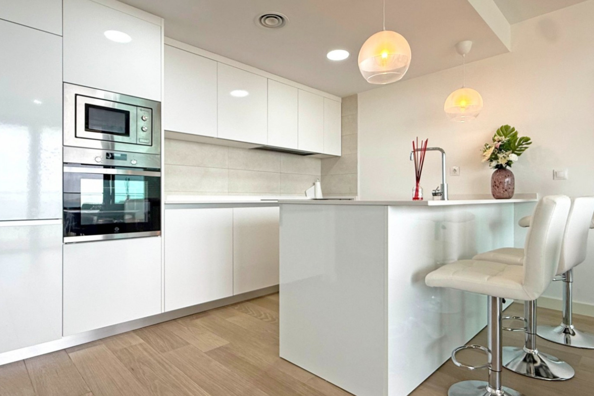 Resale - Apartment  - Cartagena - Playa honda