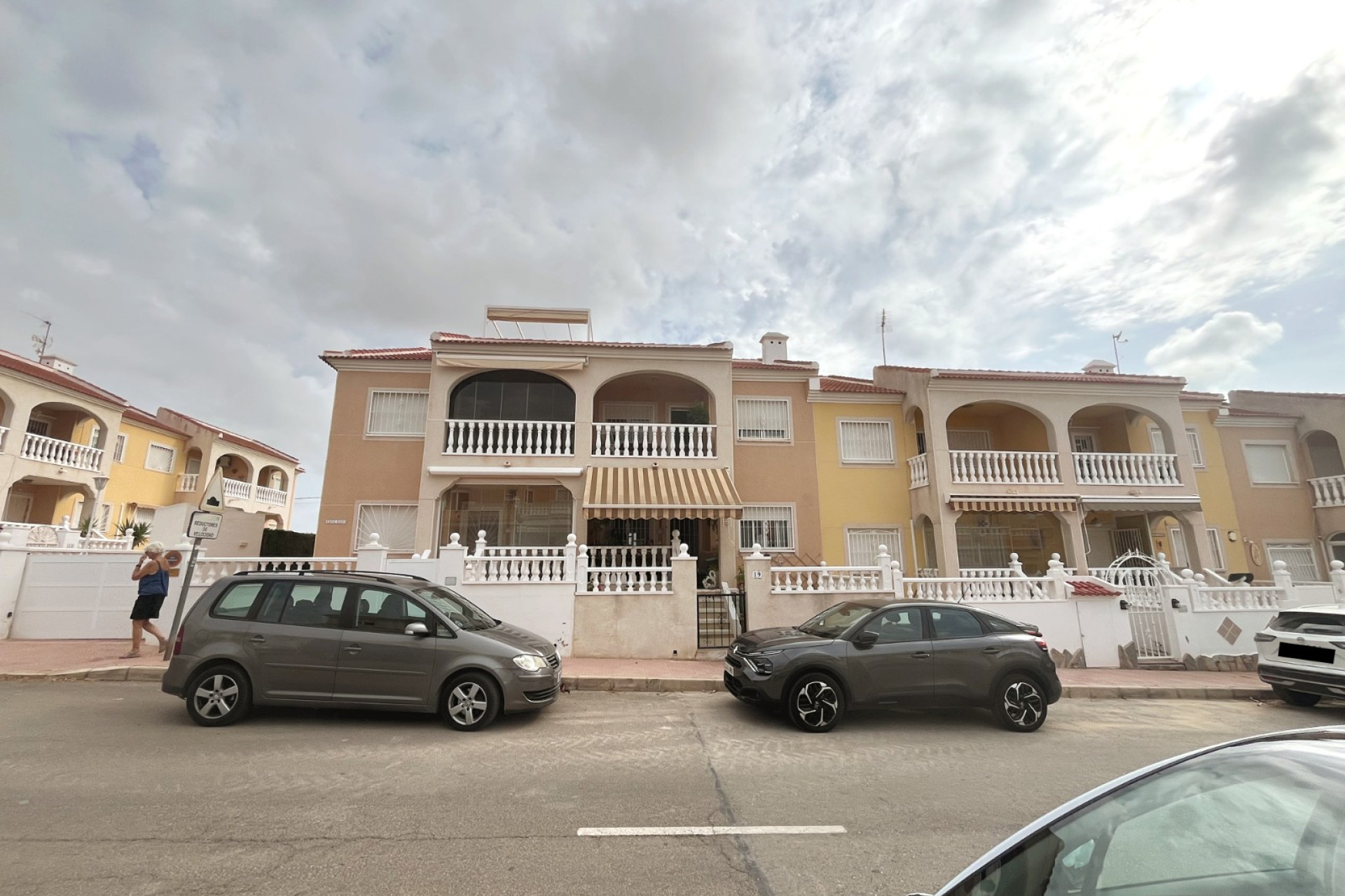 Resale - Apartment  - Ciudad Quesada - Doña Pepa