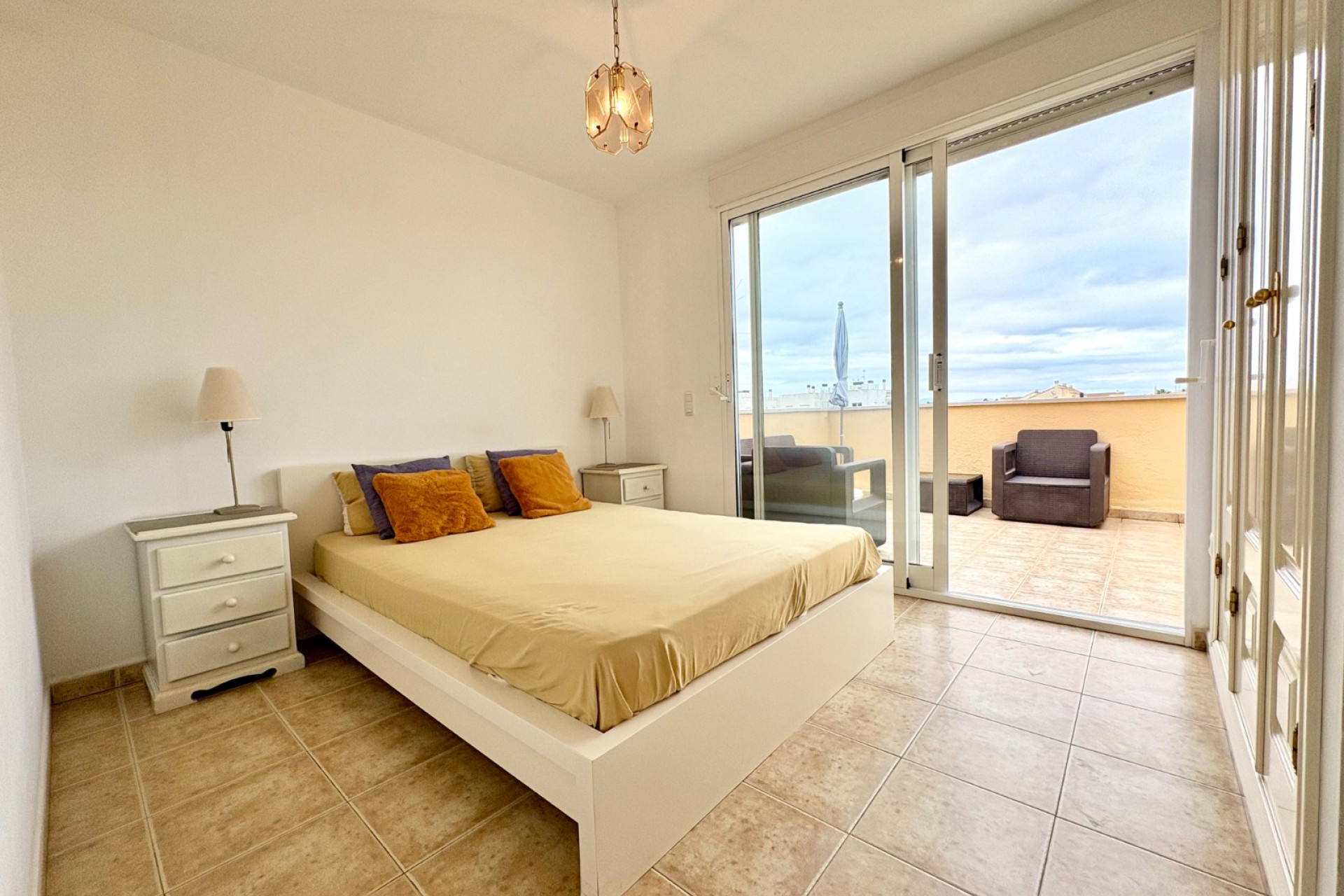 Resale - Apartment  - Denia - Les Marines - Las Marinas