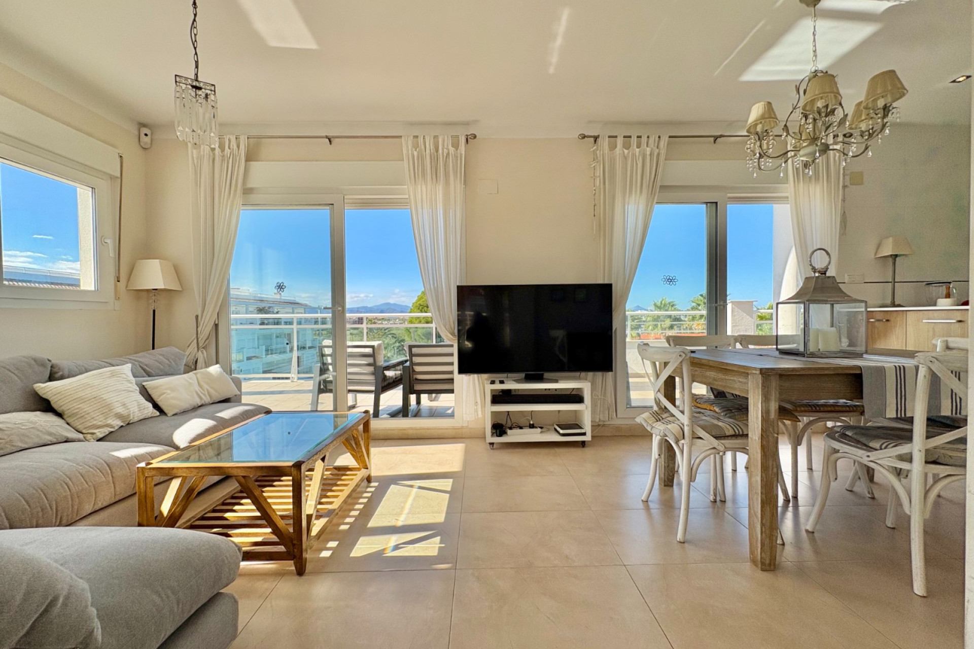 Resale - Apartment  - Denia - Les Marines - Las Marinas