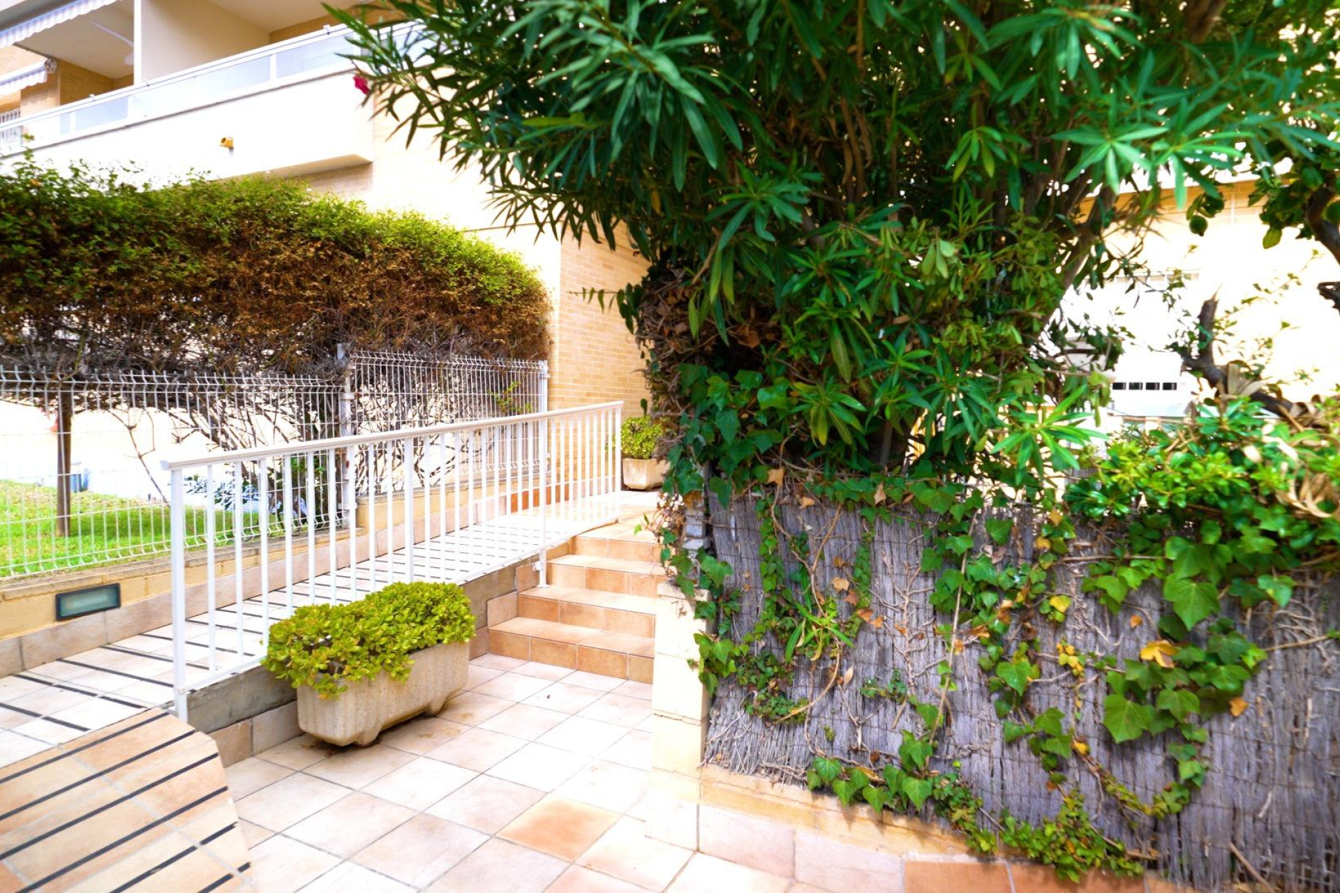 Resale - Apartment  - El Campello - Campello Playa