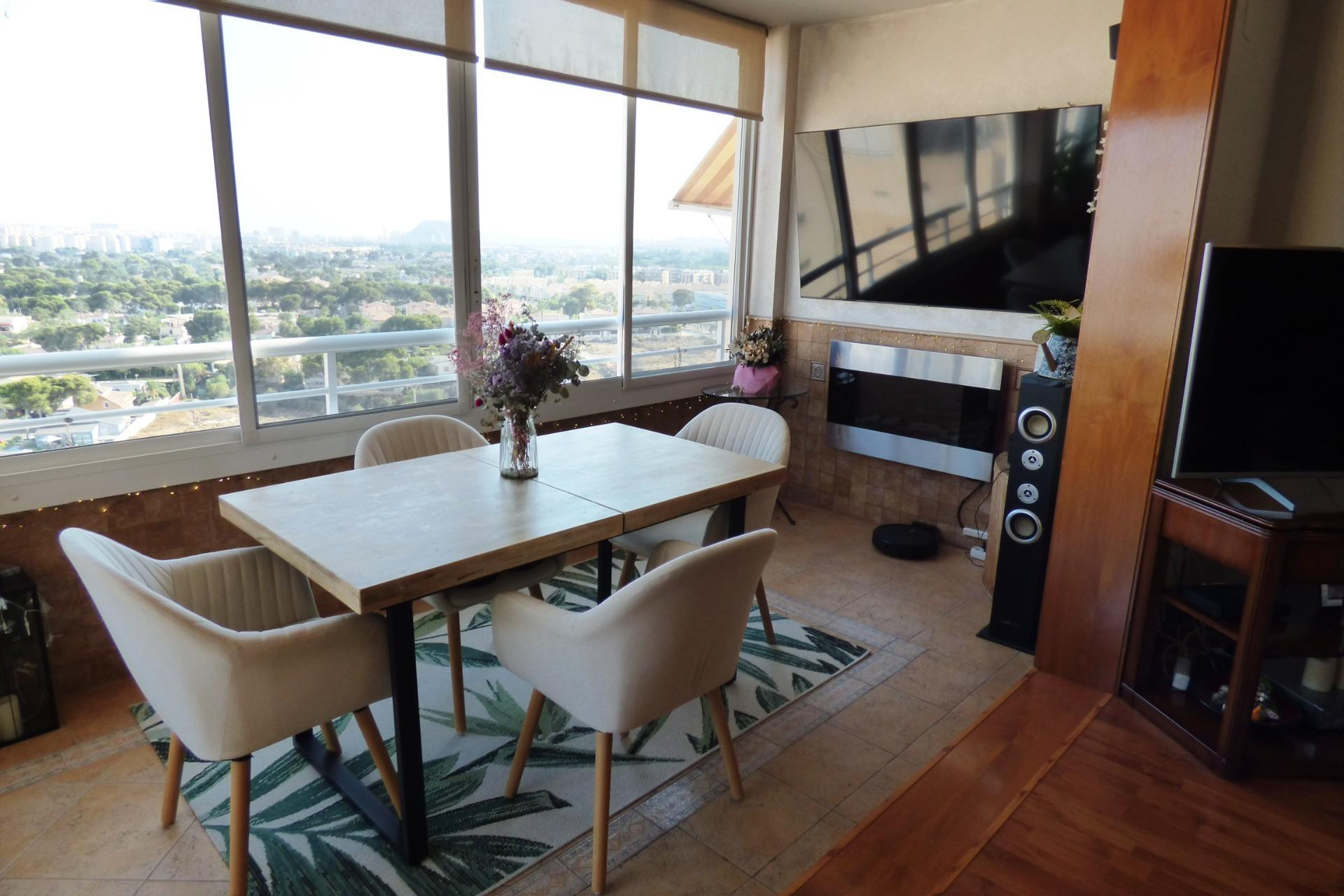 Resale - Apartment  - El Campello - Playa muchavista