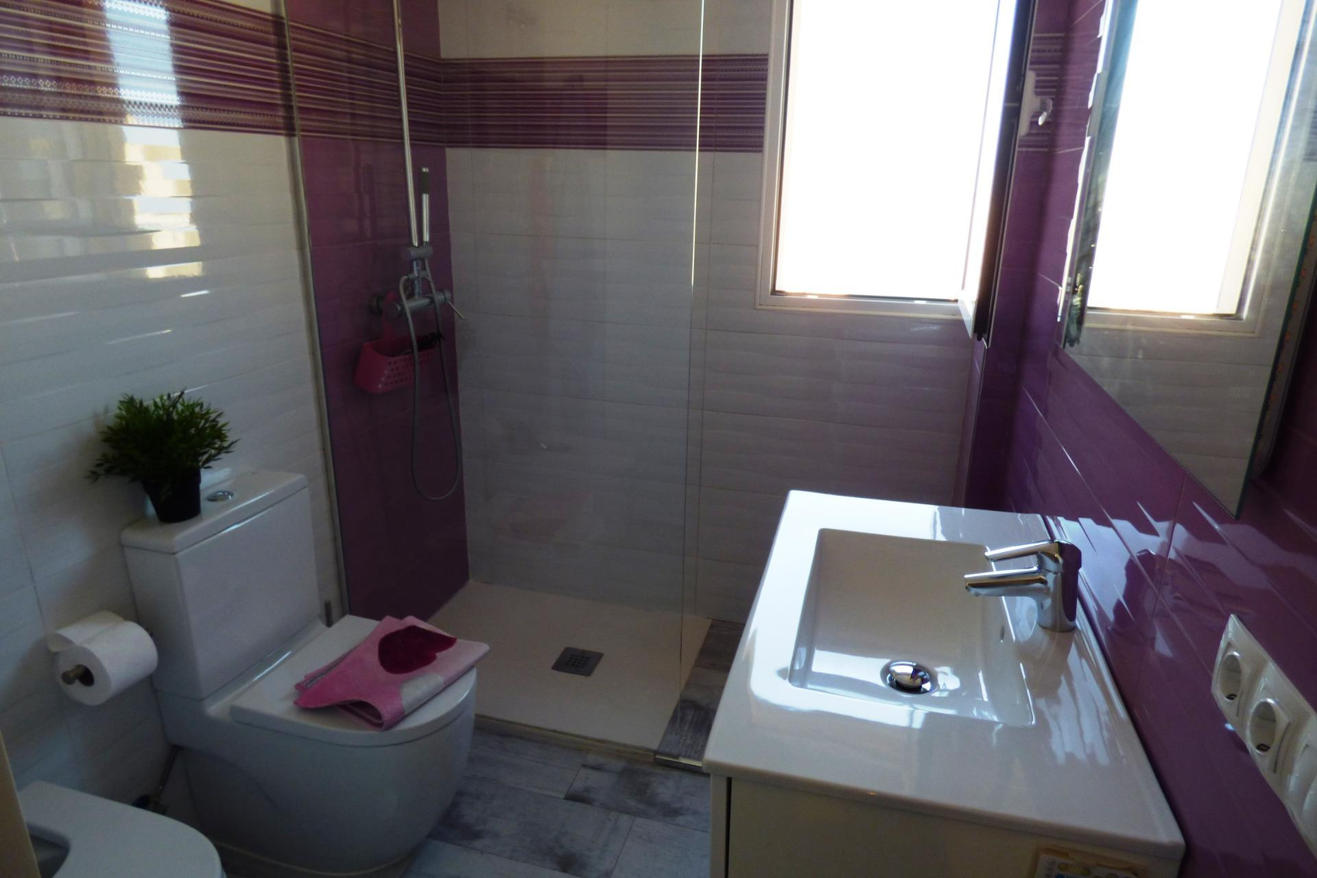 Resale - Apartment  - El Campello - Playa muchavista