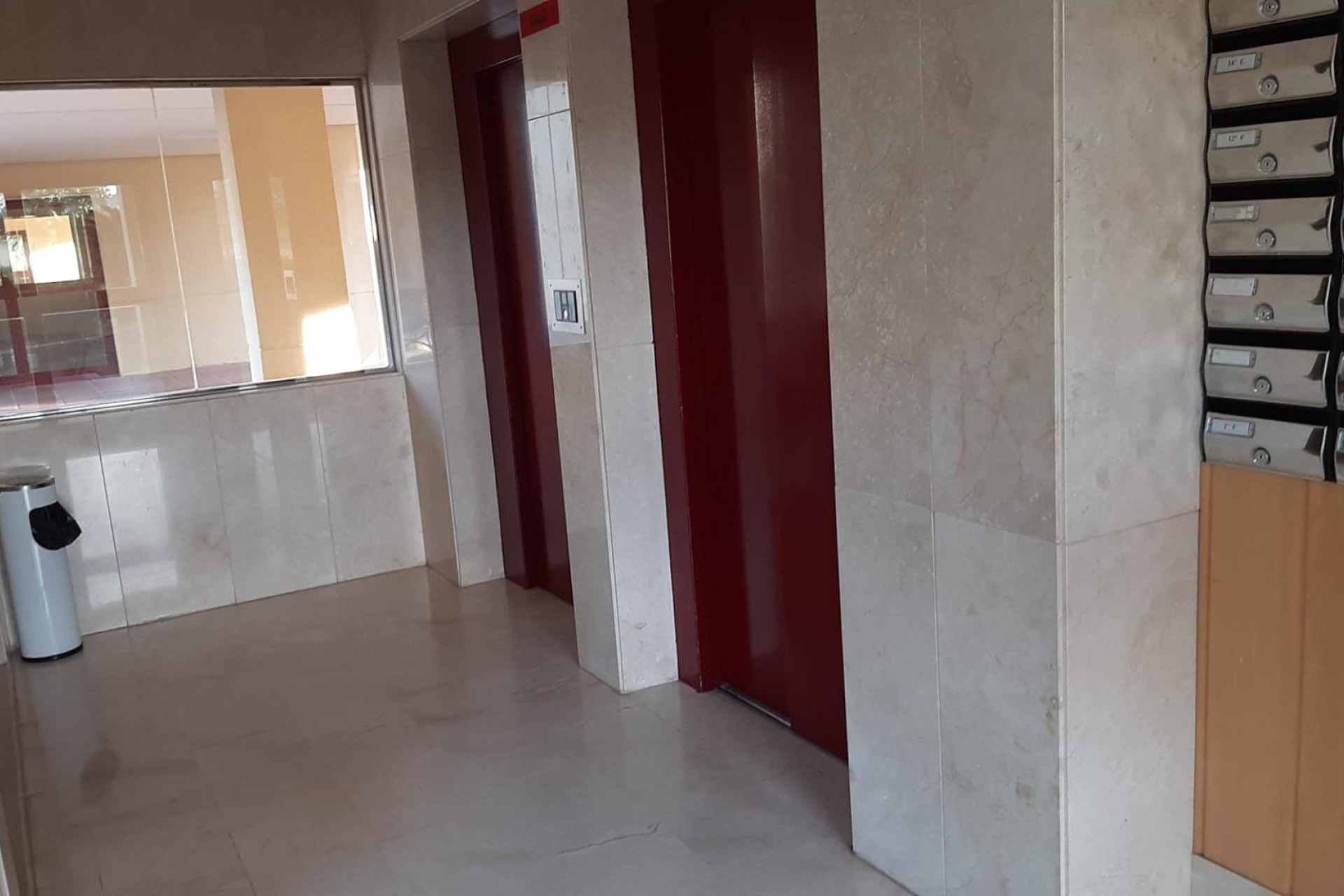 Resale - Apartment  - El Campello - Playa muchavista