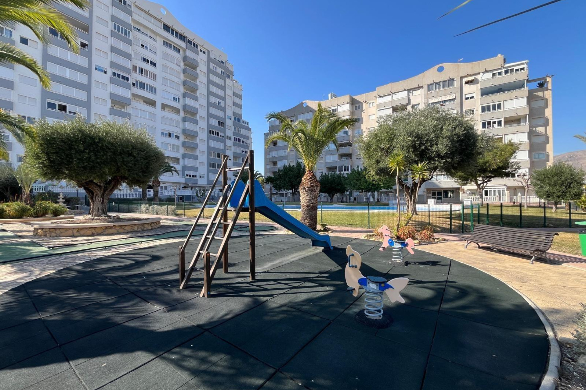 Resale - Apartment  - Finestrat - Cala de Finestrat