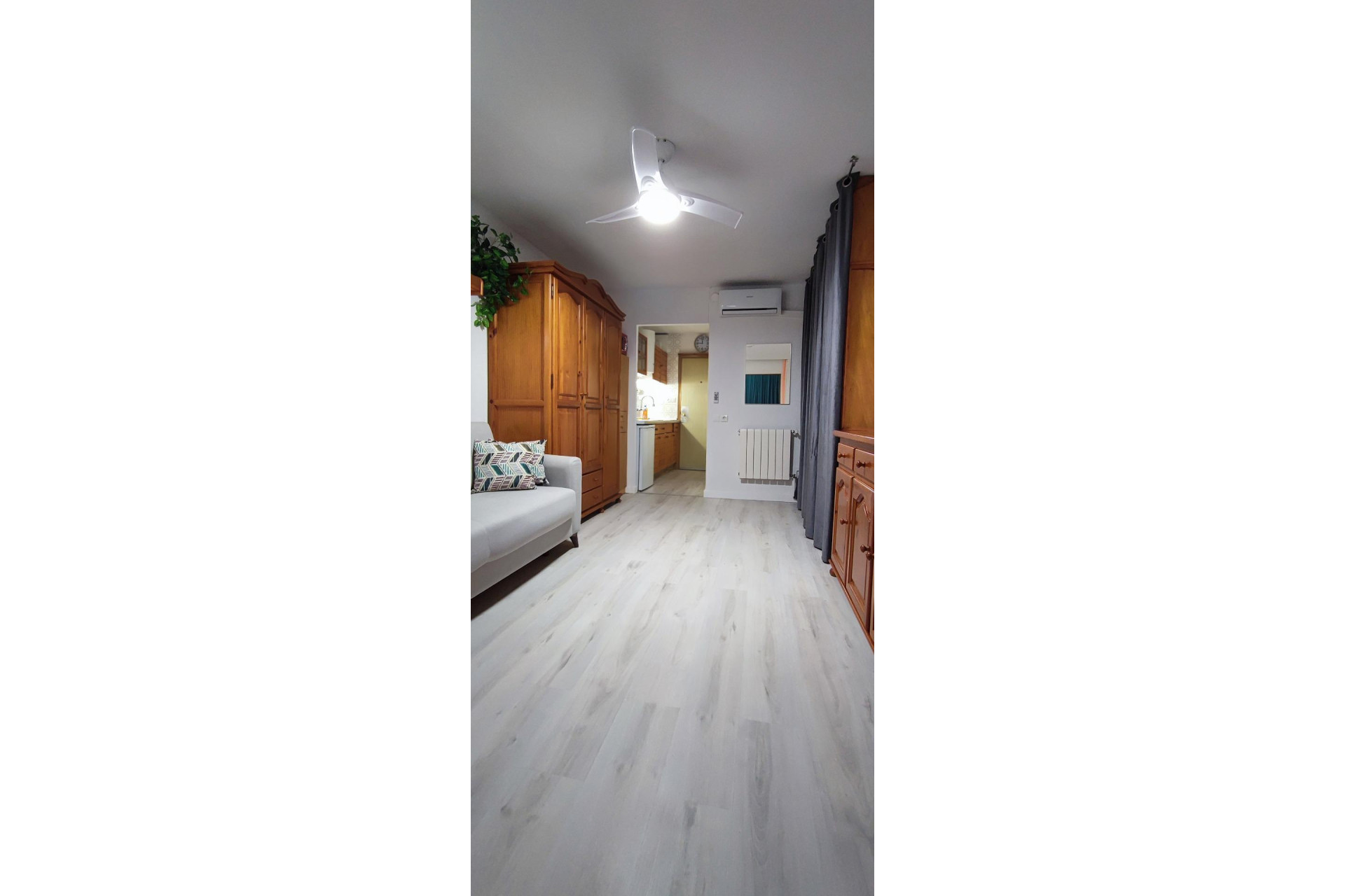 Resale - Apartment  - Finestrat - Cala de Finestrat