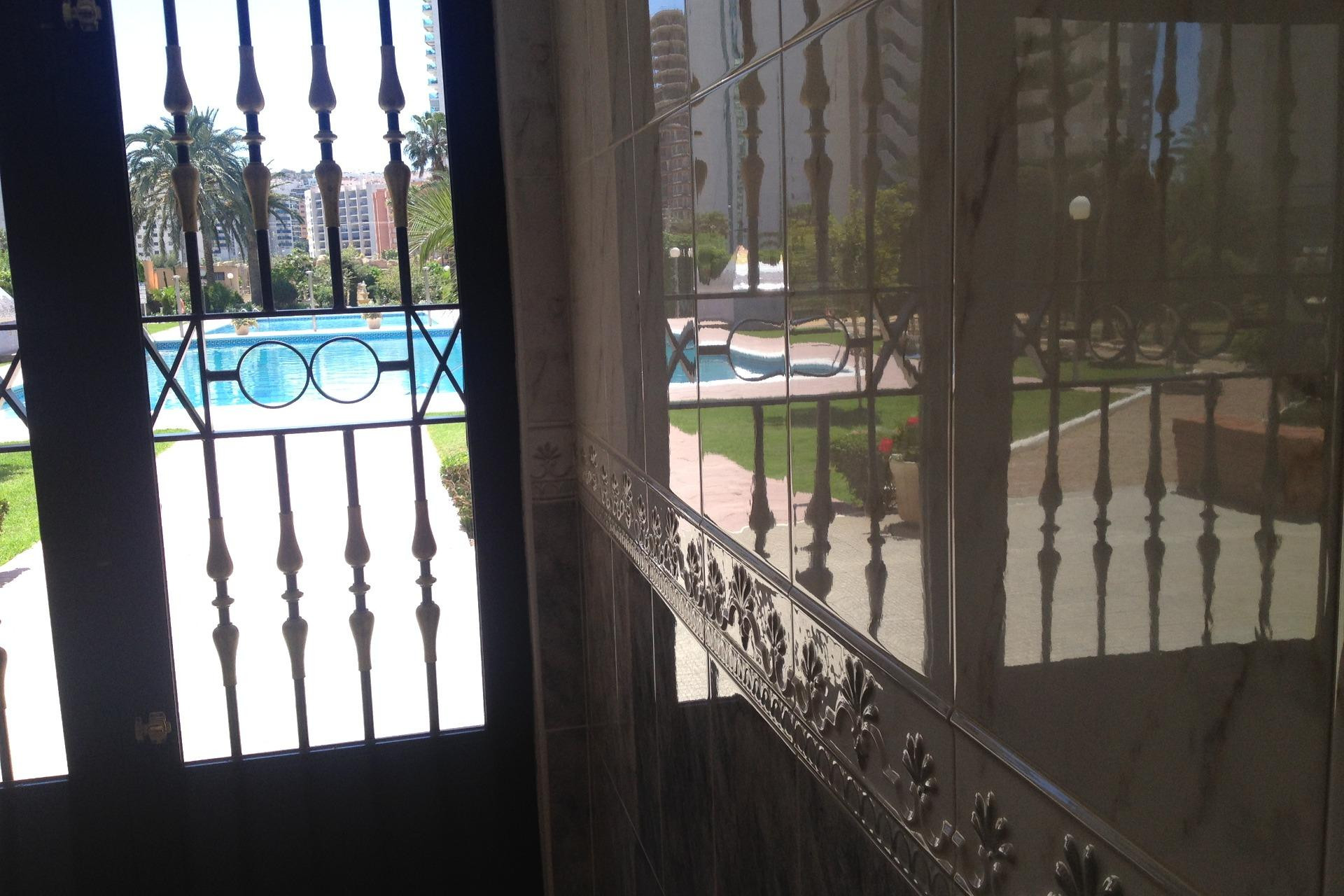 Resale - Apartment  - Finestrat - Cala de Finestrat