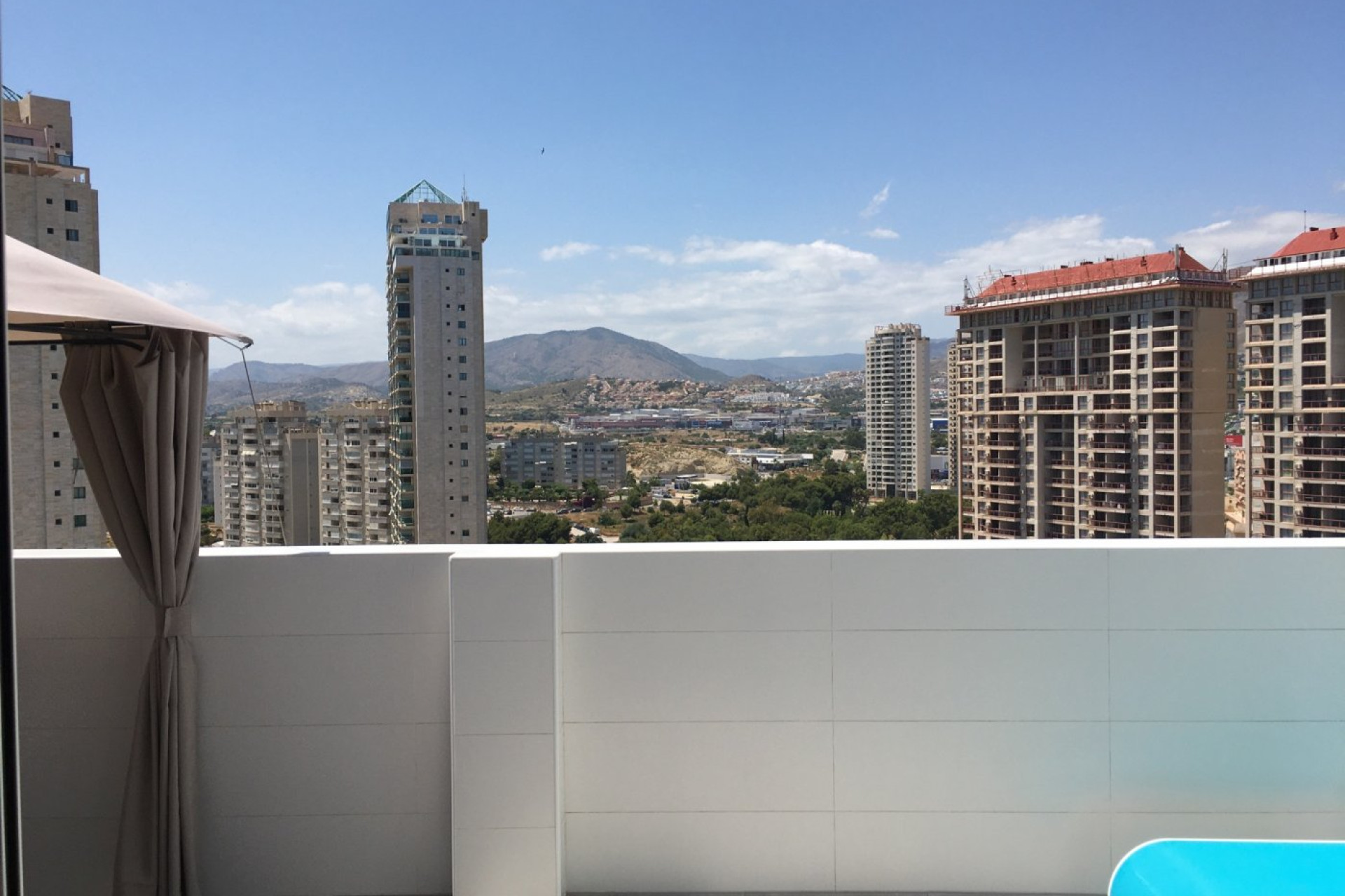 Resale - Apartment  - Finestrat - La Cala