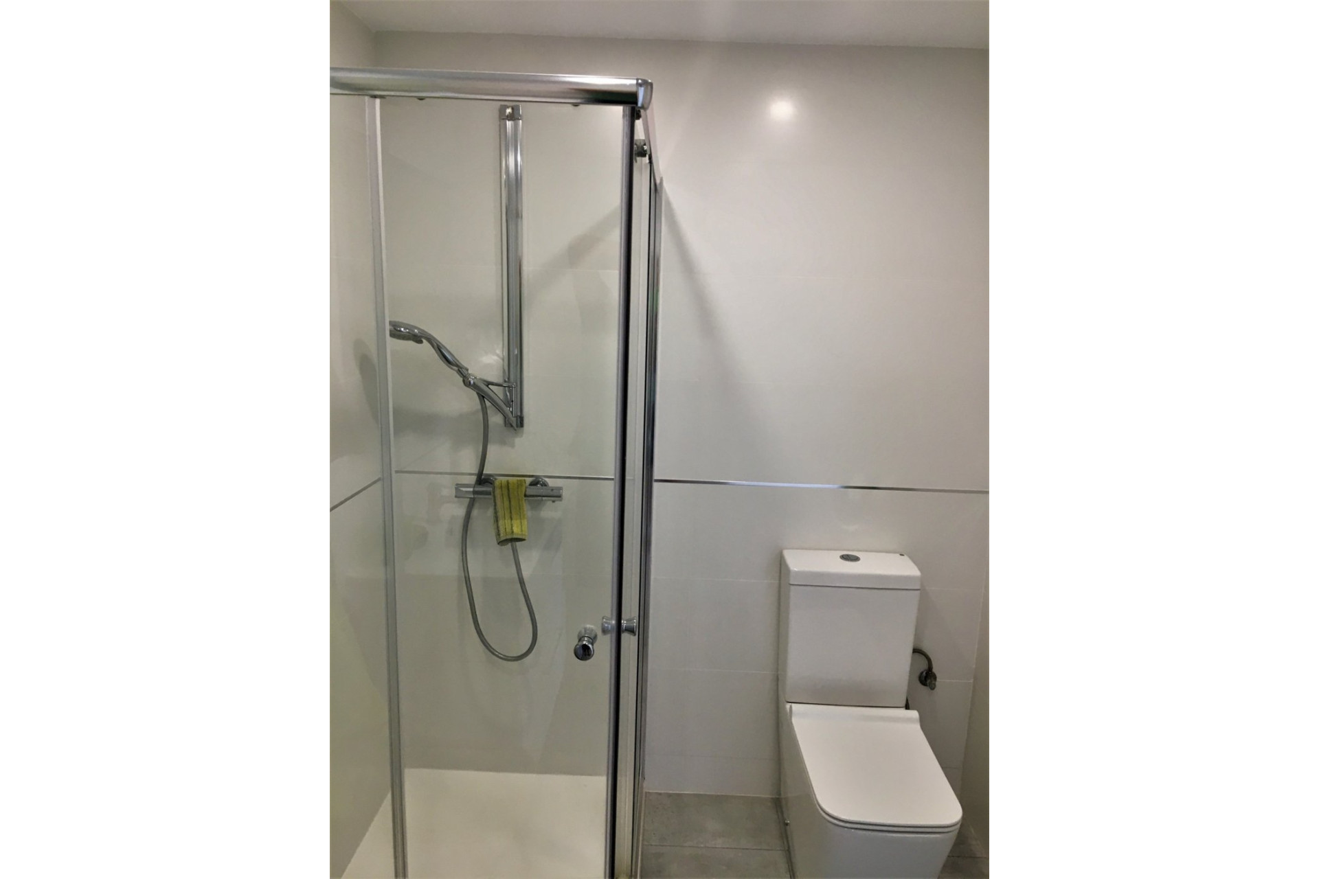 Resale - Apartment  - Finestrat - La Cala