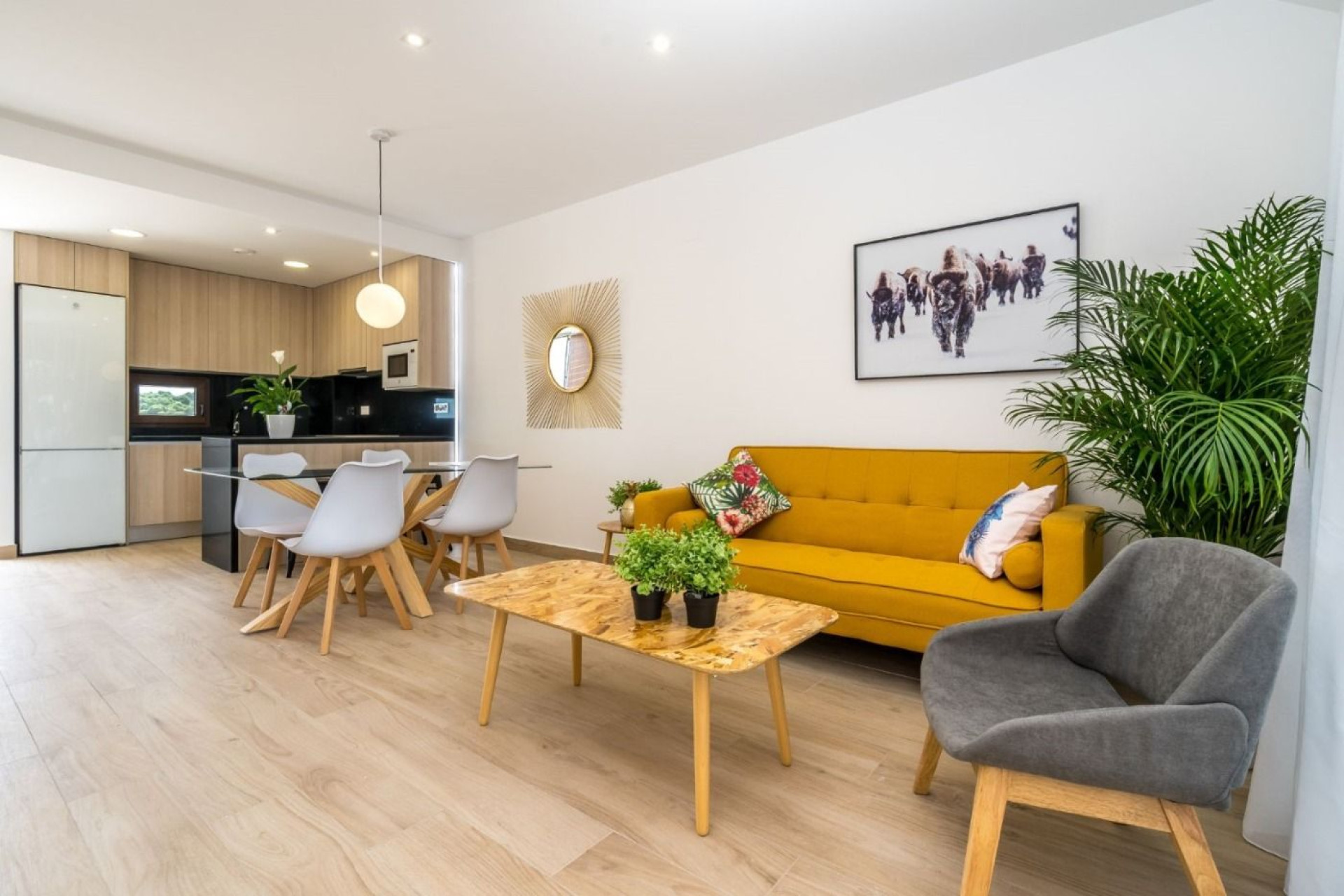 Resale - Apartment  - Finestrat - URBANIZACIONES