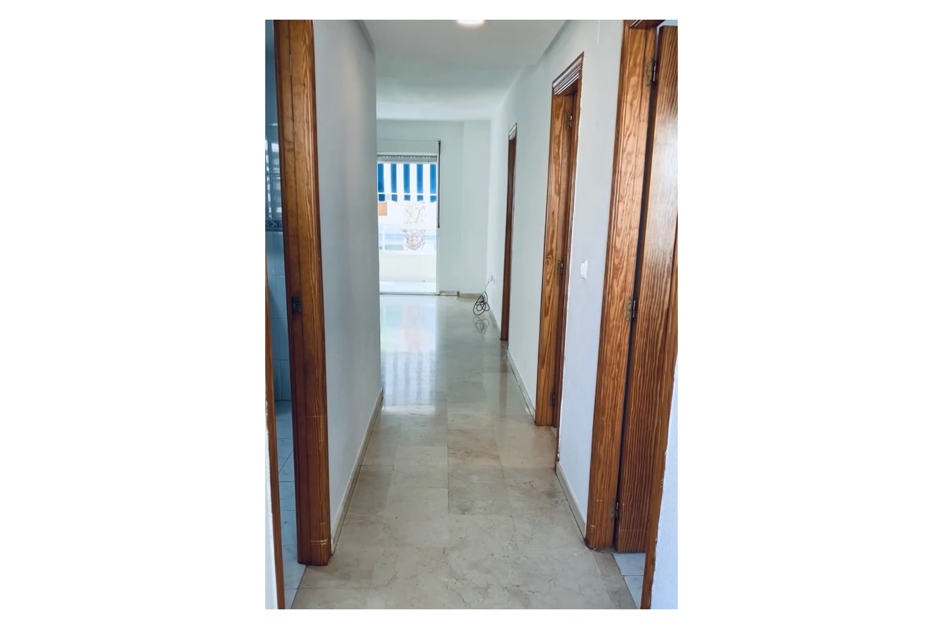 Resale - Apartment / flat - Albir - center
