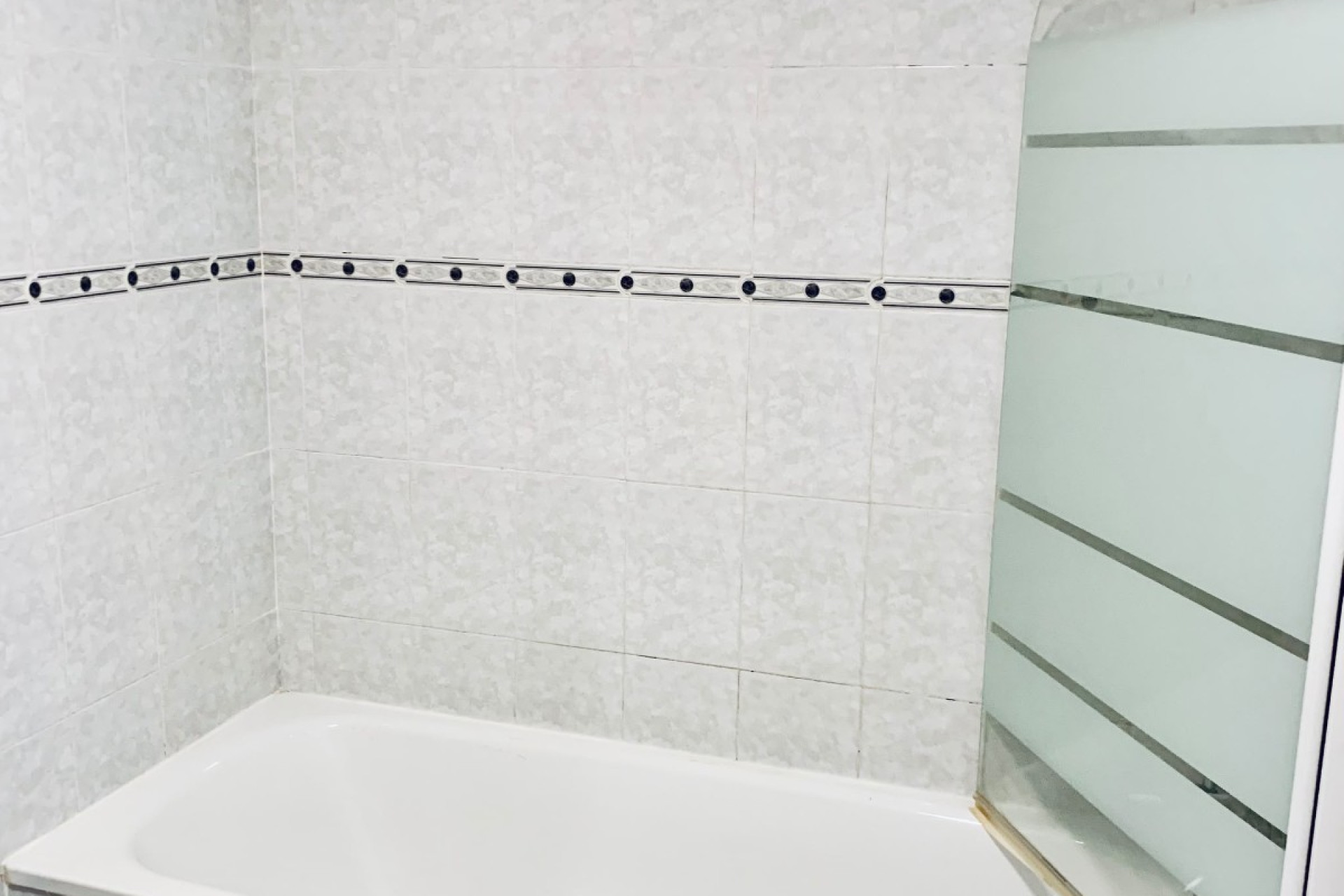 Resale - Apartment / flat - Albir - center