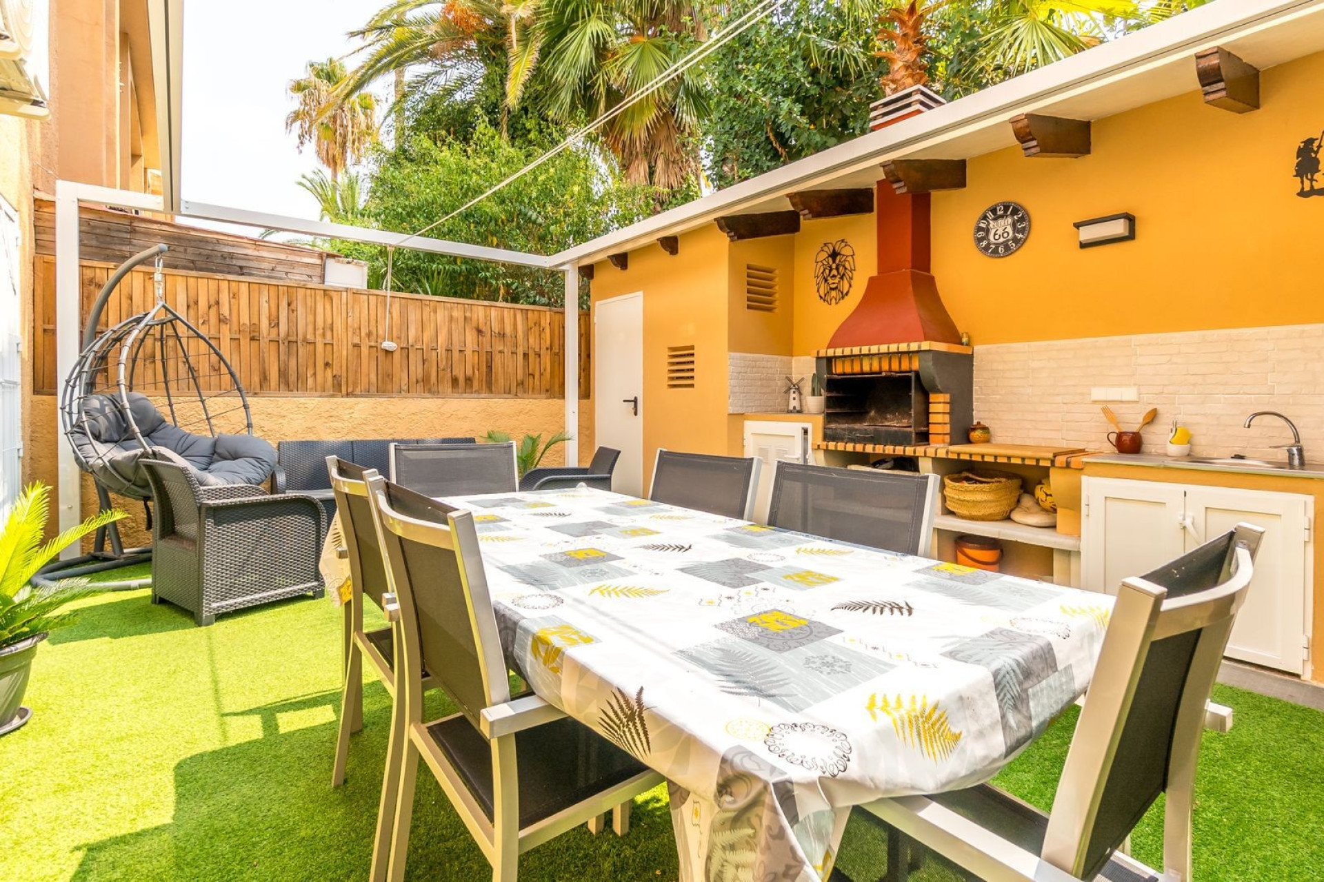 Resale - Apartment / flat - Albir - center