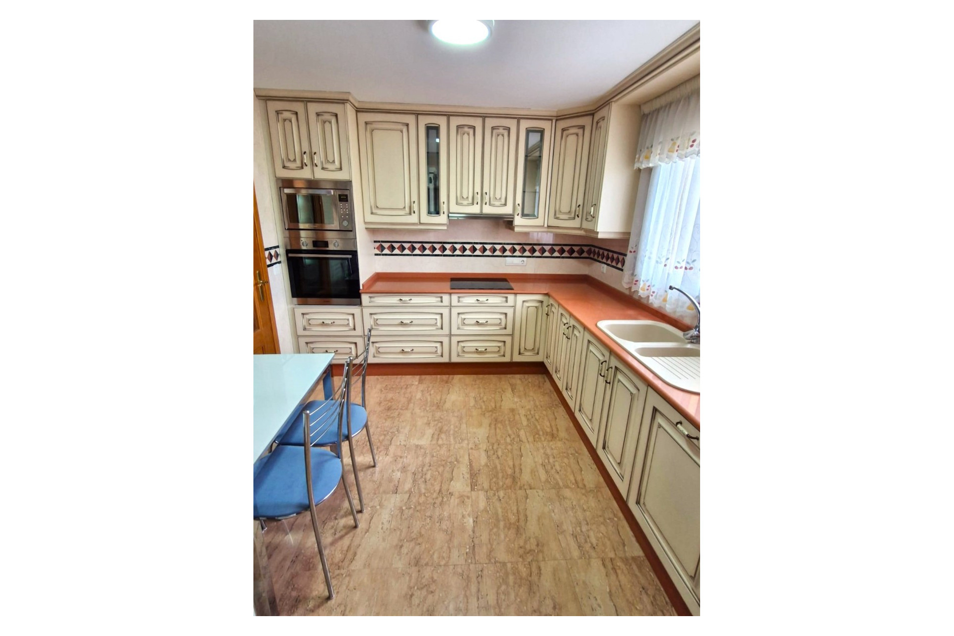 Resale - Apartment / flat - Benidorm - Levante