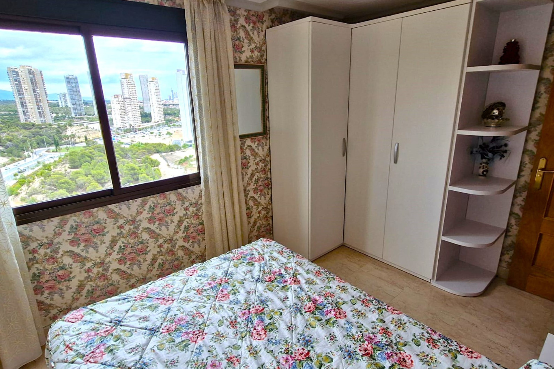 Resale - Apartment / flat - Benidorm - Levante